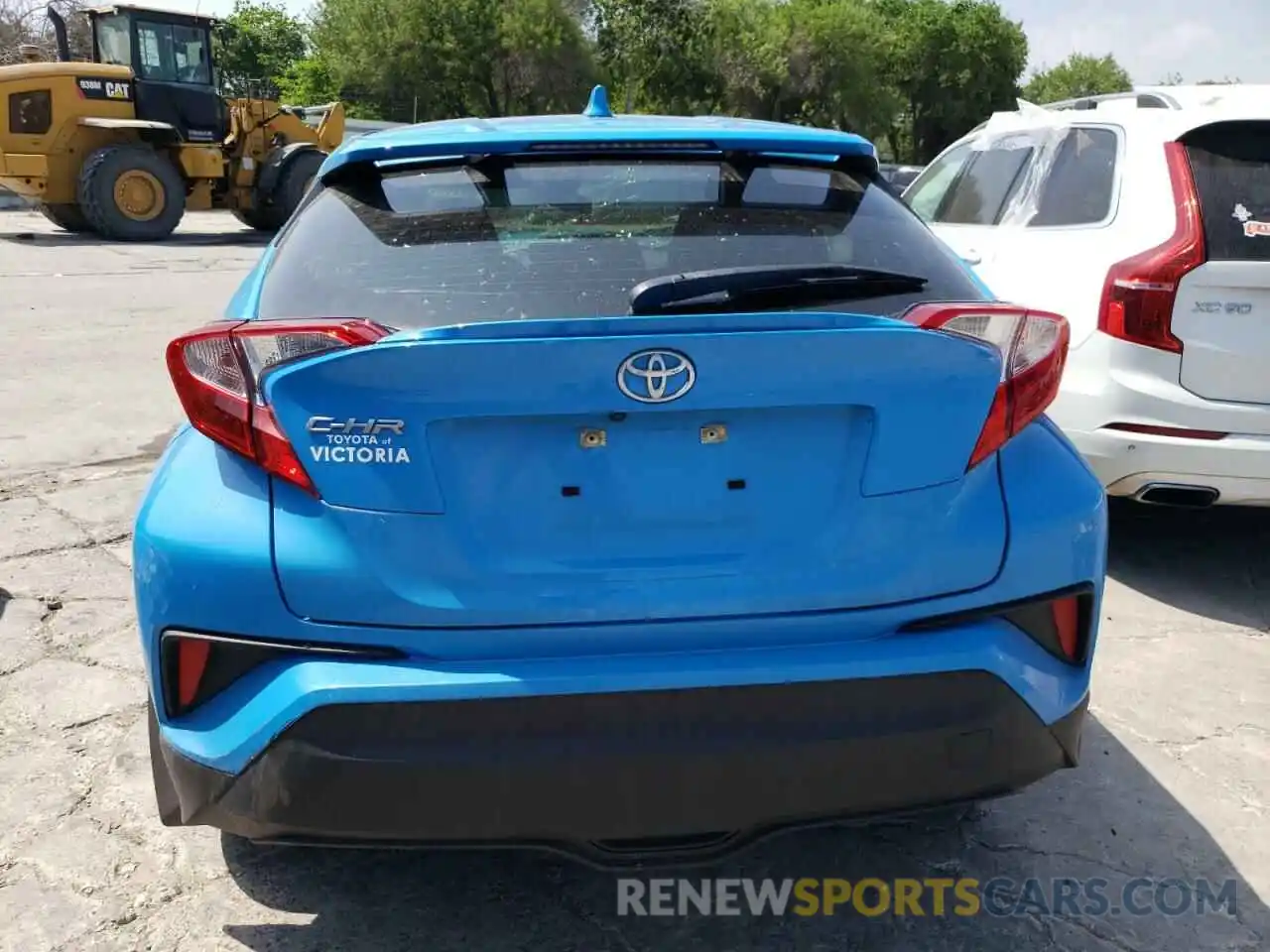 9 Photograph of a damaged car JTNKHMBX8K1059633 TOYOTA C-HR 2019