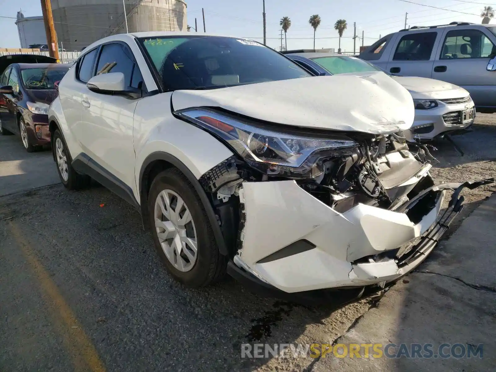 1 Photograph of a damaged car JTNKHMBX8K1062371 TOYOTA C-HR 2019