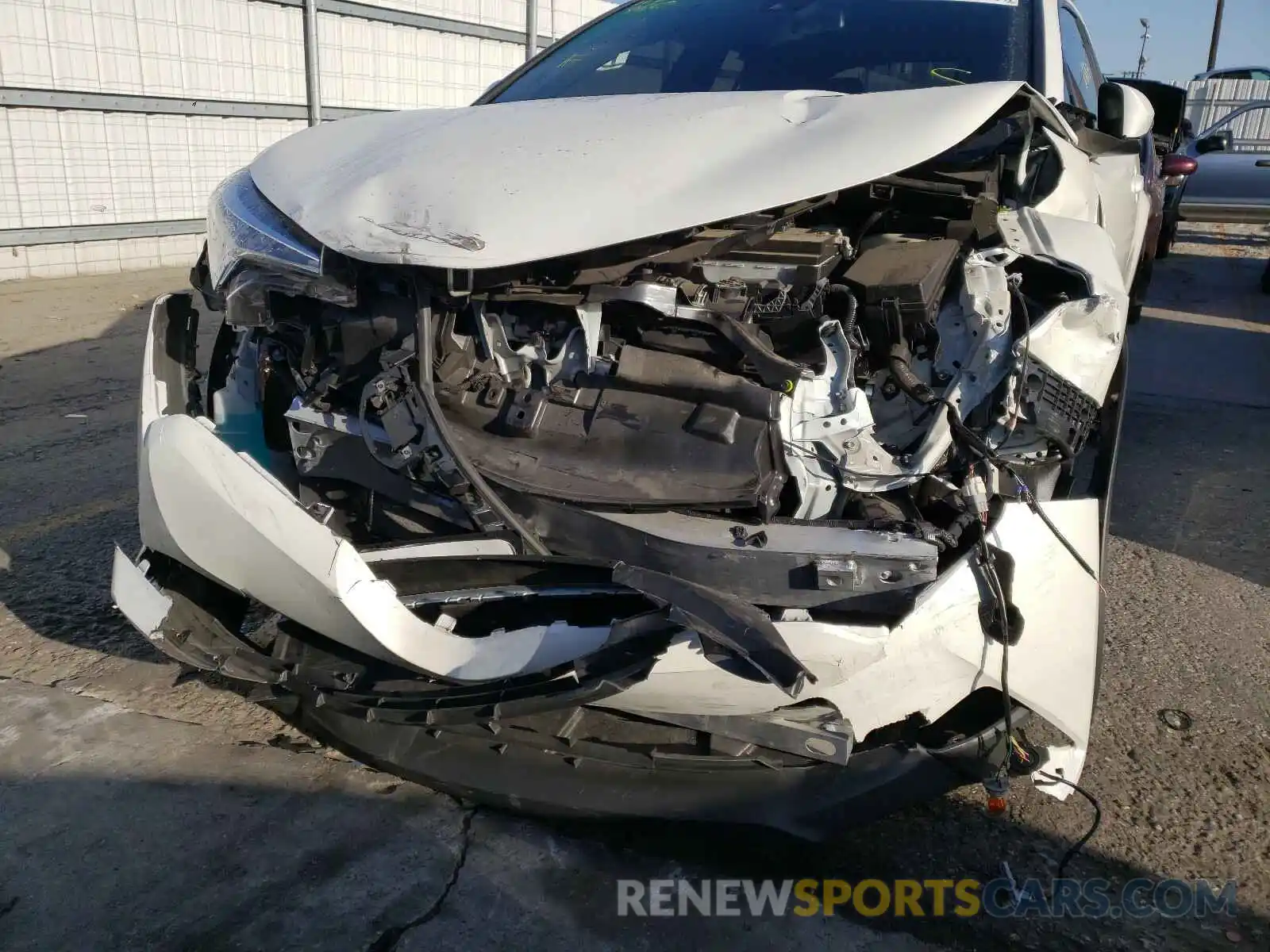 9 Photograph of a damaged car JTNKHMBX8K1062371 TOYOTA C-HR 2019