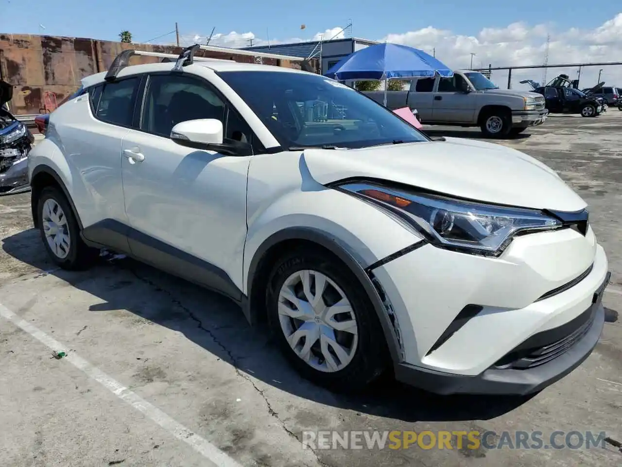 4 Фотография поврежденного автомобиля JTNKHMBX8K1062466 TOYOTA C-HR 2019