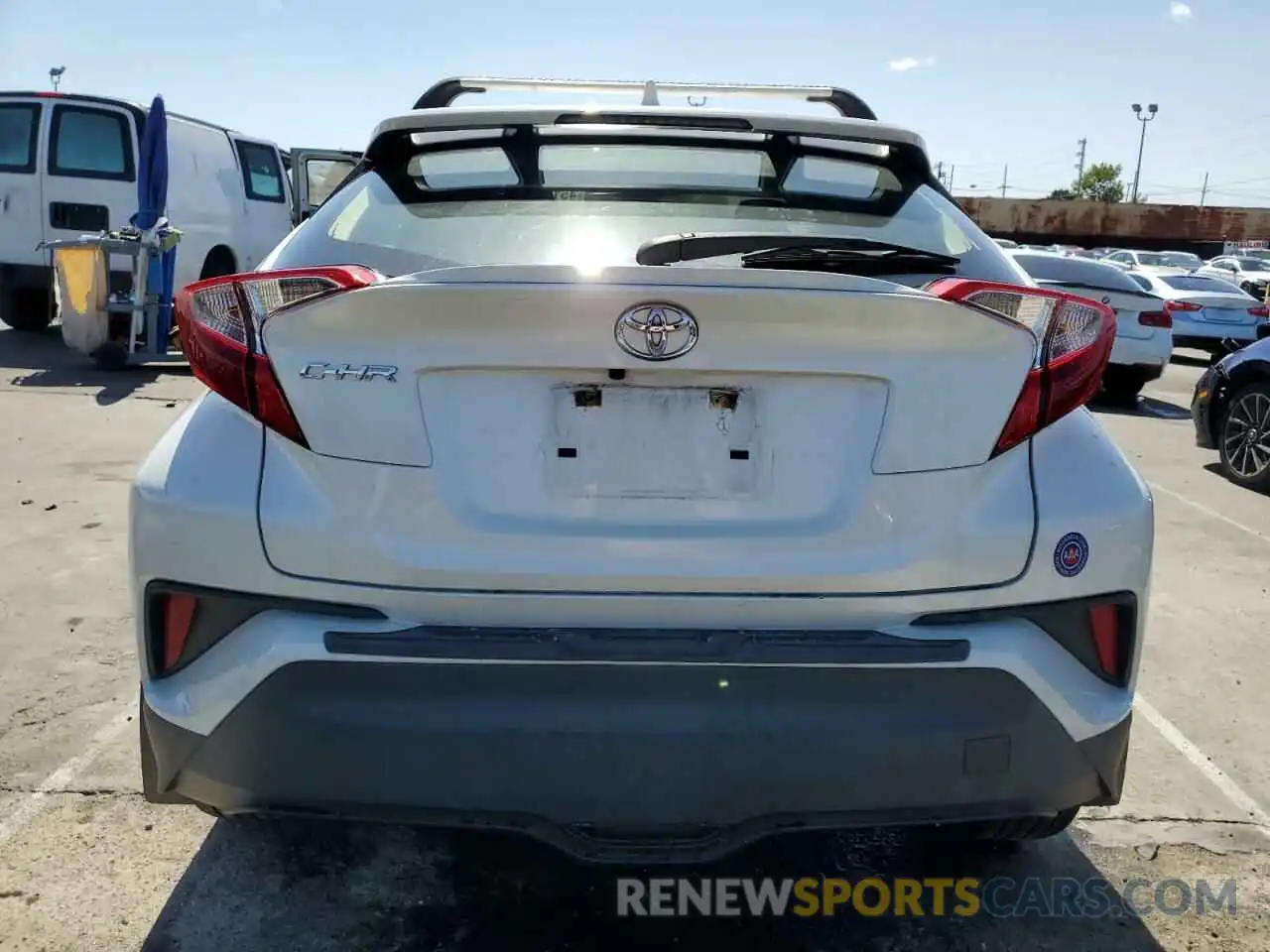 6 Photograph of a damaged car JTNKHMBX8K1062466 TOYOTA C-HR 2019