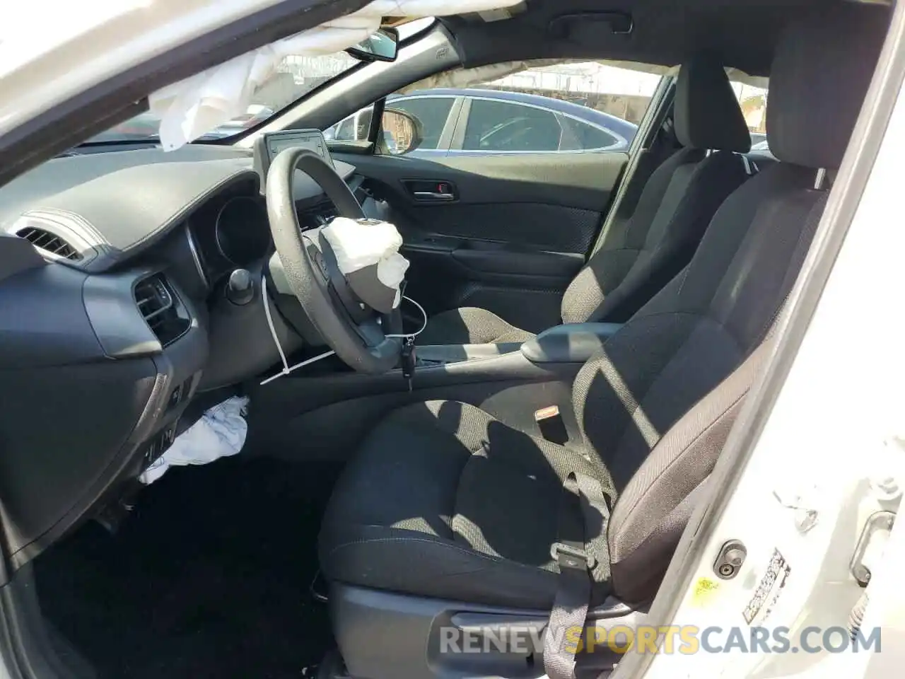 7 Photograph of a damaged car JTNKHMBX8K1062466 TOYOTA C-HR 2019