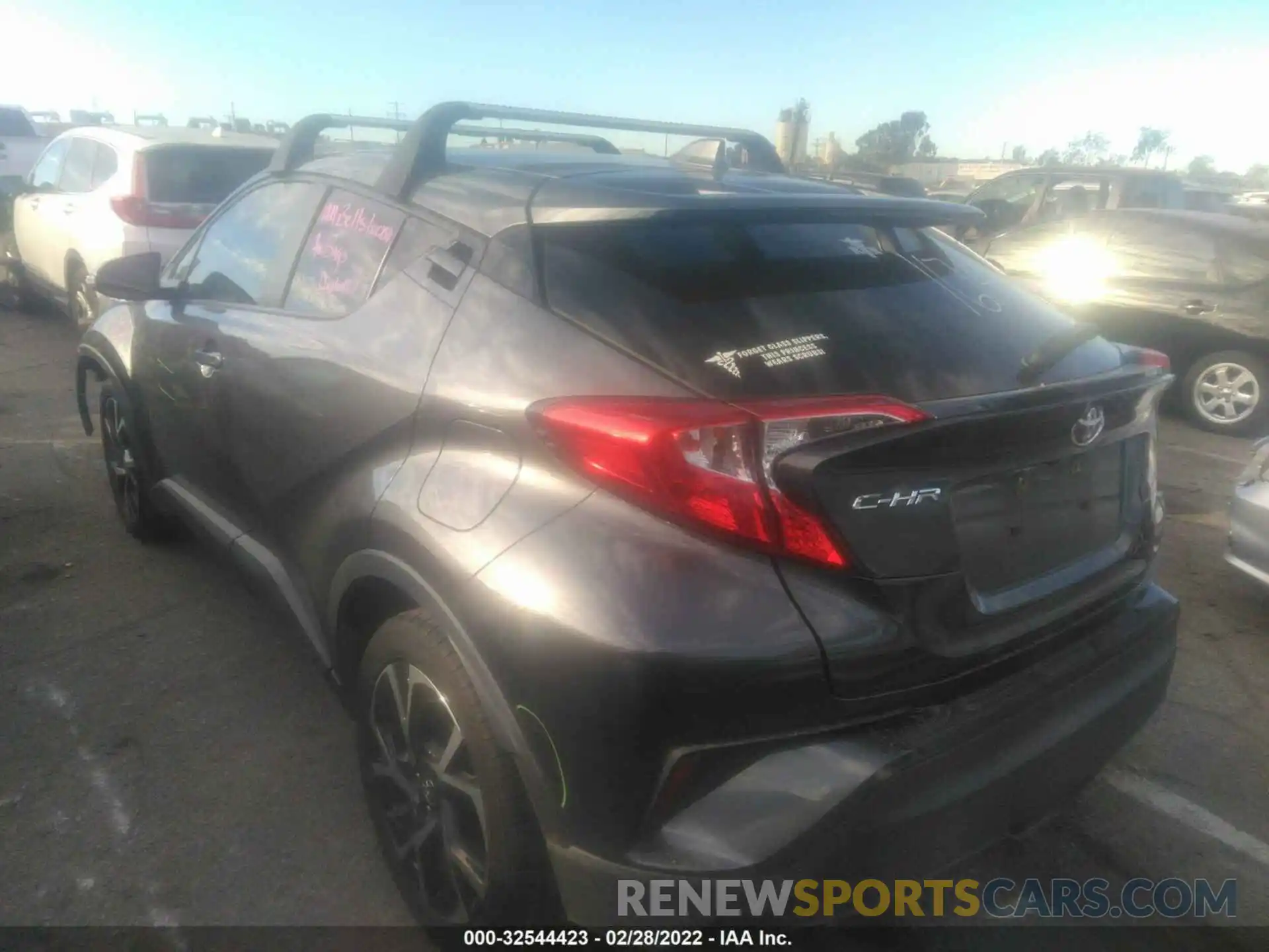 3 Photograph of a damaged car JTNKHMBX9K1014510 TOYOTA C-HR 2019