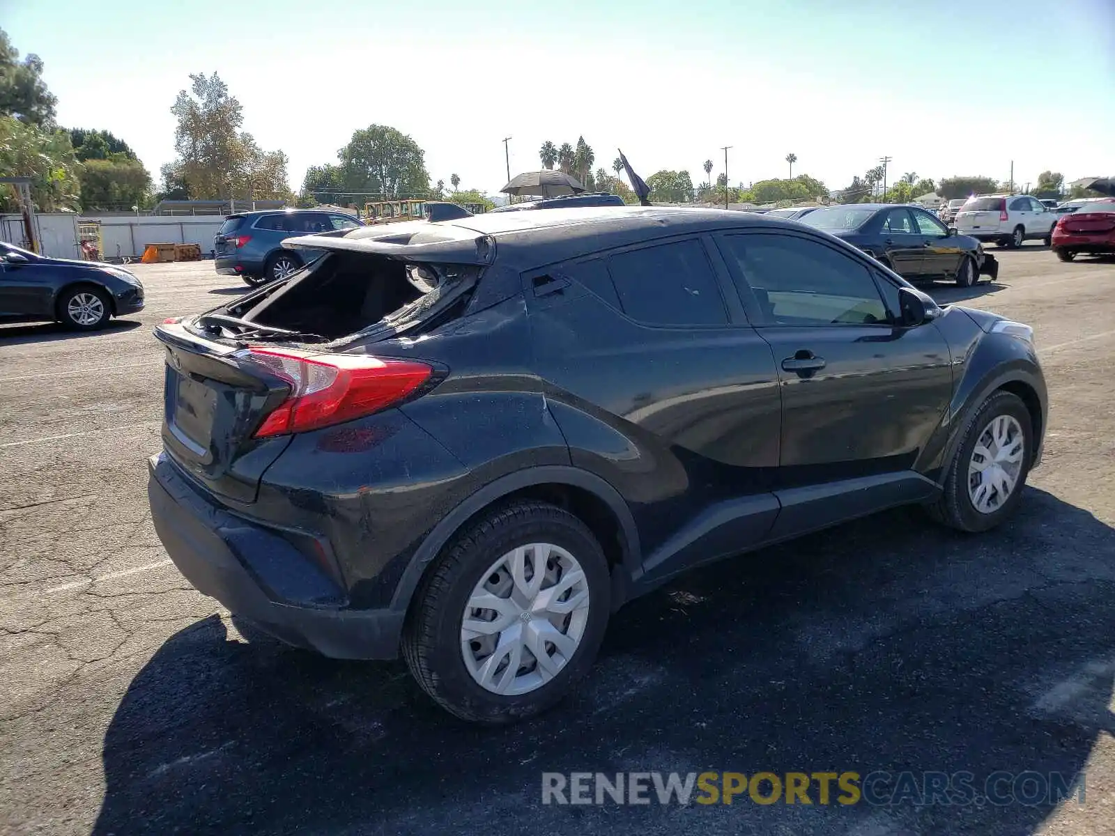 4 Photograph of a damaged car JTNKHMBX9K1014538 TOYOTA C-HR 2019