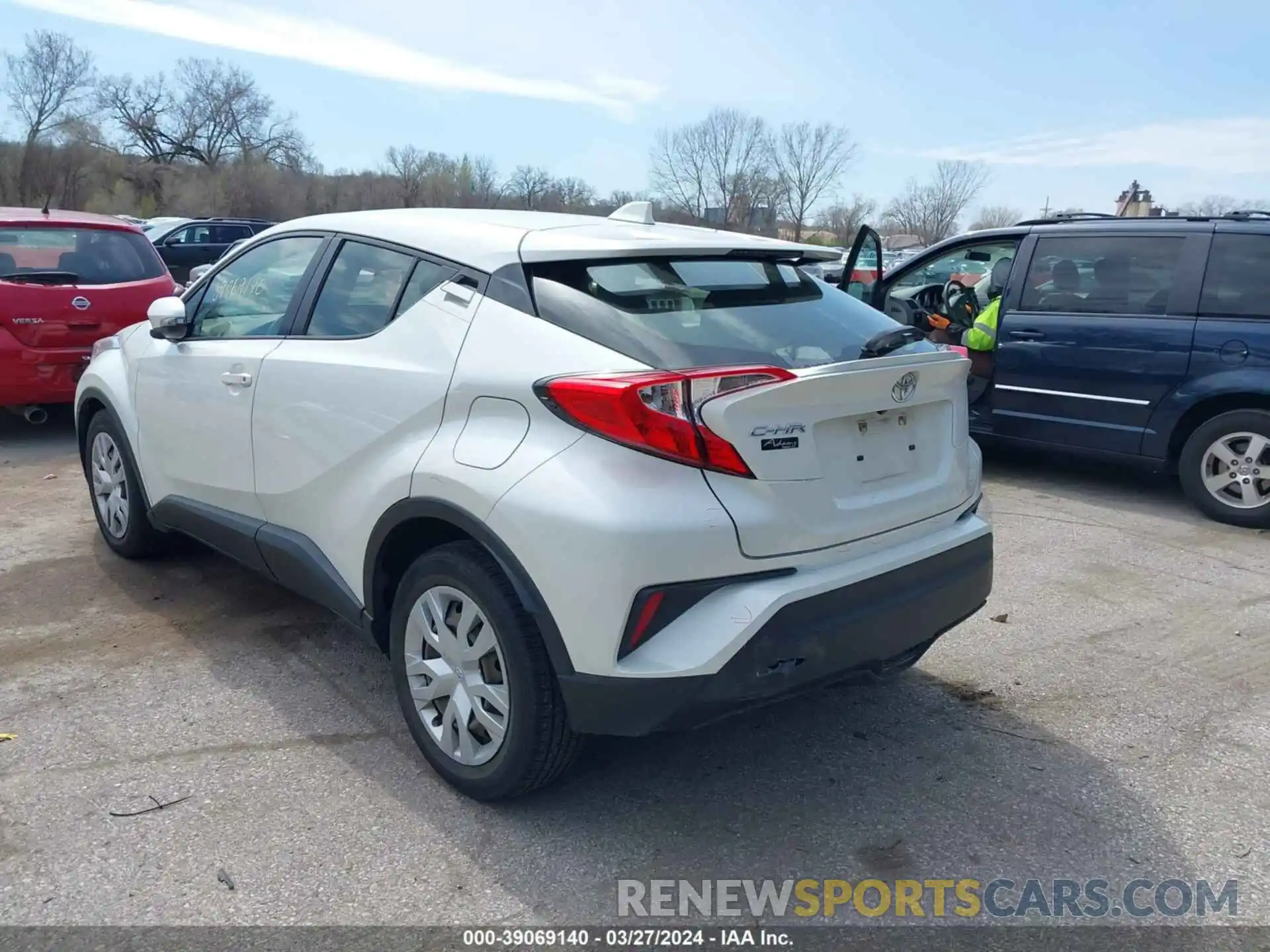 3 Photograph of a damaged car JTNKHMBX9K1020307 TOYOTA C-HR 2019