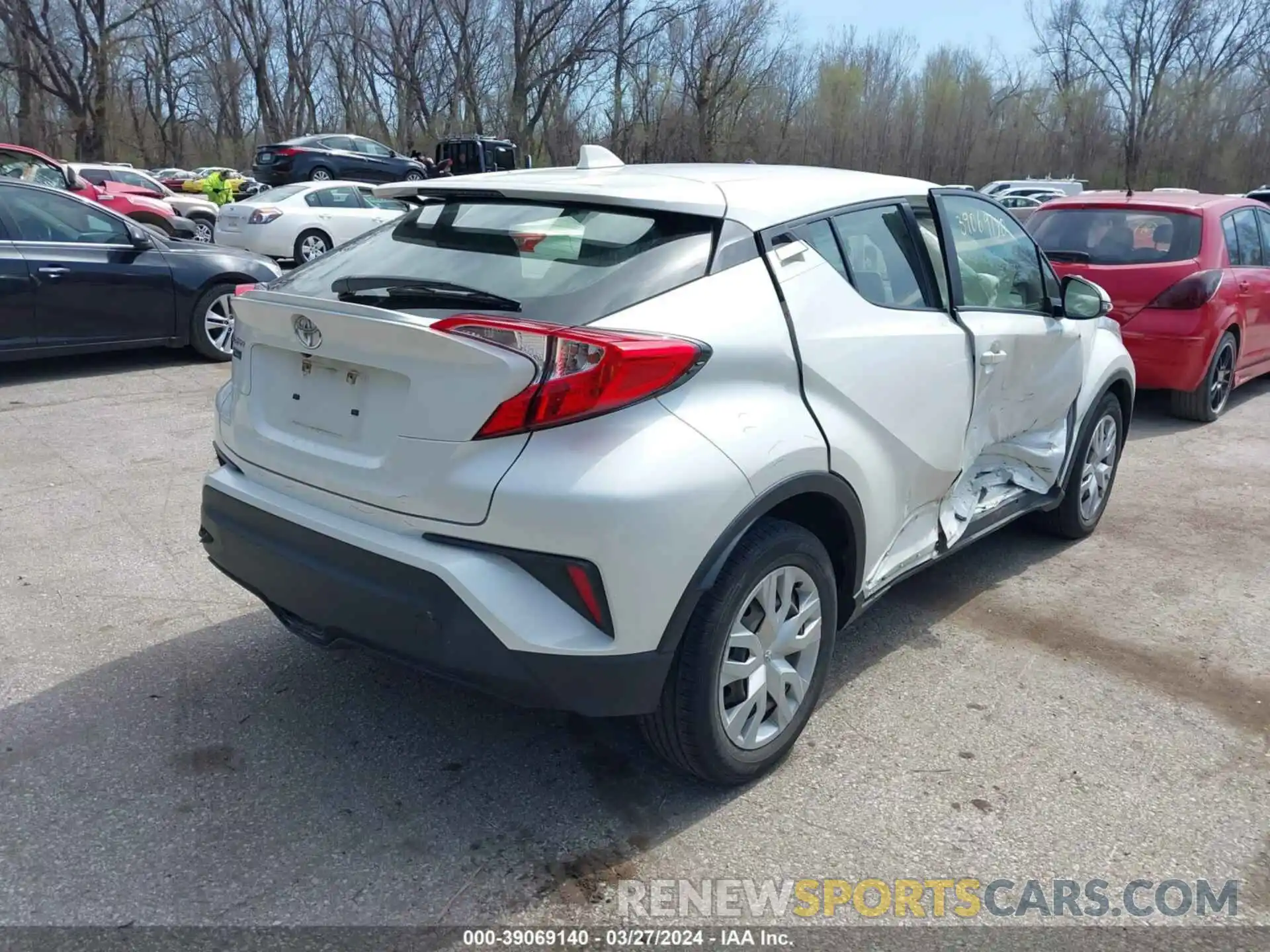 4 Photograph of a damaged car JTNKHMBX9K1020307 TOYOTA C-HR 2019