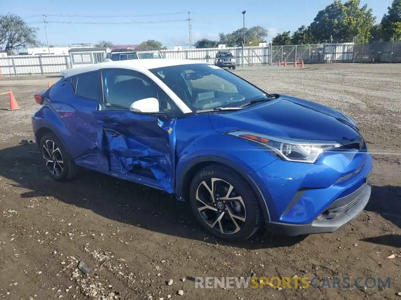 4 Фотография поврежденного автомобиля JTNKHMBX9K1026379 TOYOTA C-HR 2019