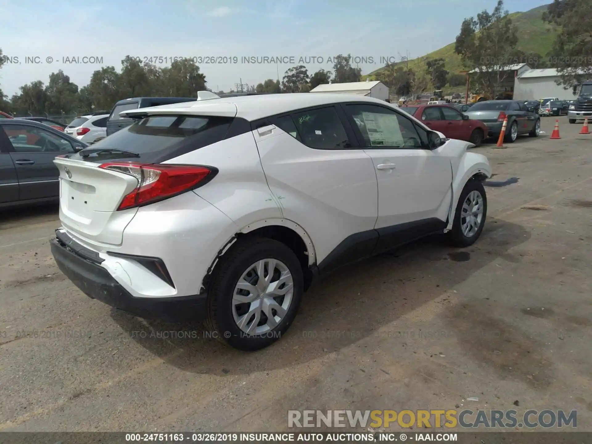 4 Photograph of a damaged car JTNKHMBX9K1032795 TOYOTA C-HR 2019