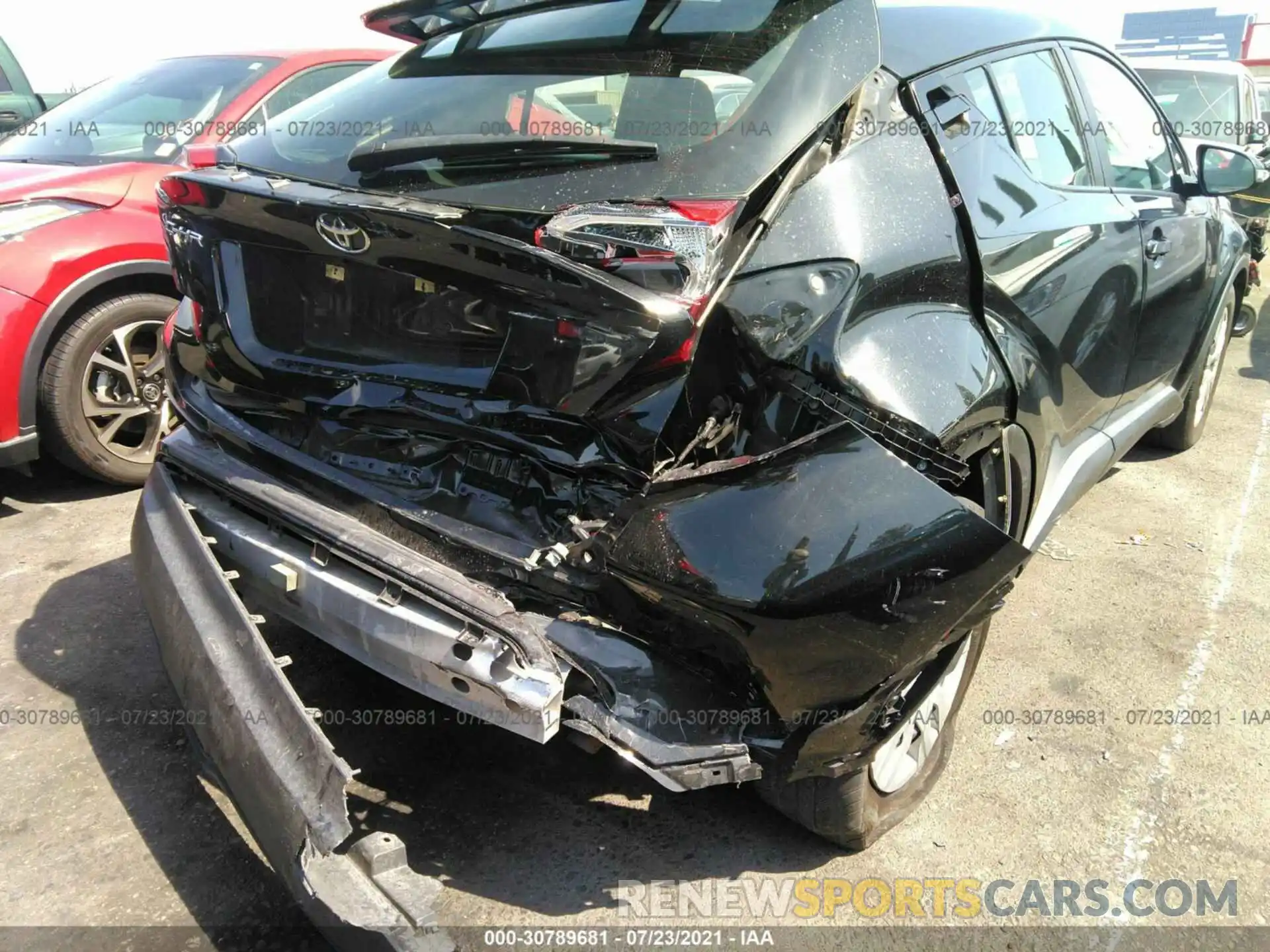 4 Photograph of a damaged car JTNKHMBX9K1033302 TOYOTA C-HR 2019