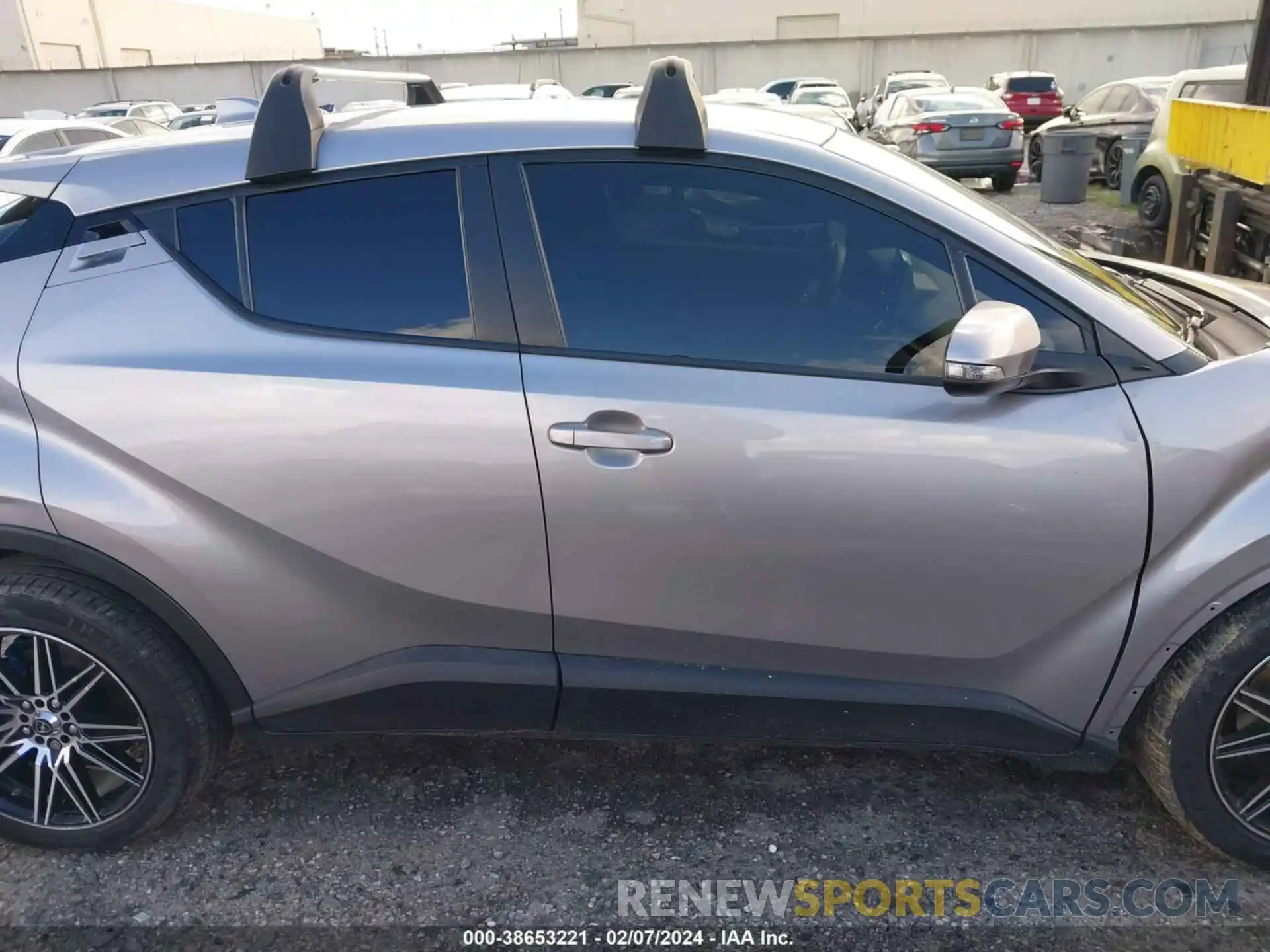 14 Photograph of a damaged car JTNKHMBX9K1039374 TOYOTA C-HR 2019