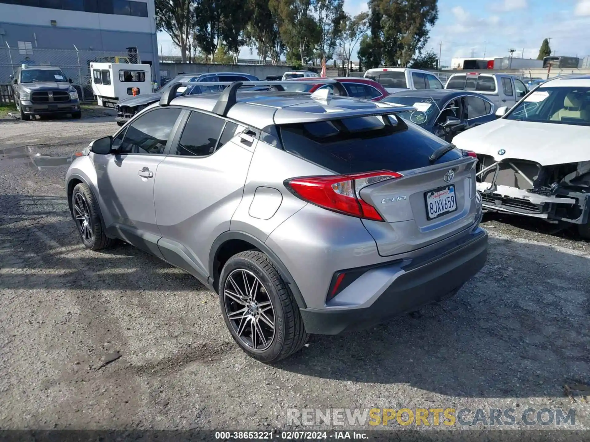 3 Photograph of a damaged car JTNKHMBX9K1039374 TOYOTA C-HR 2019