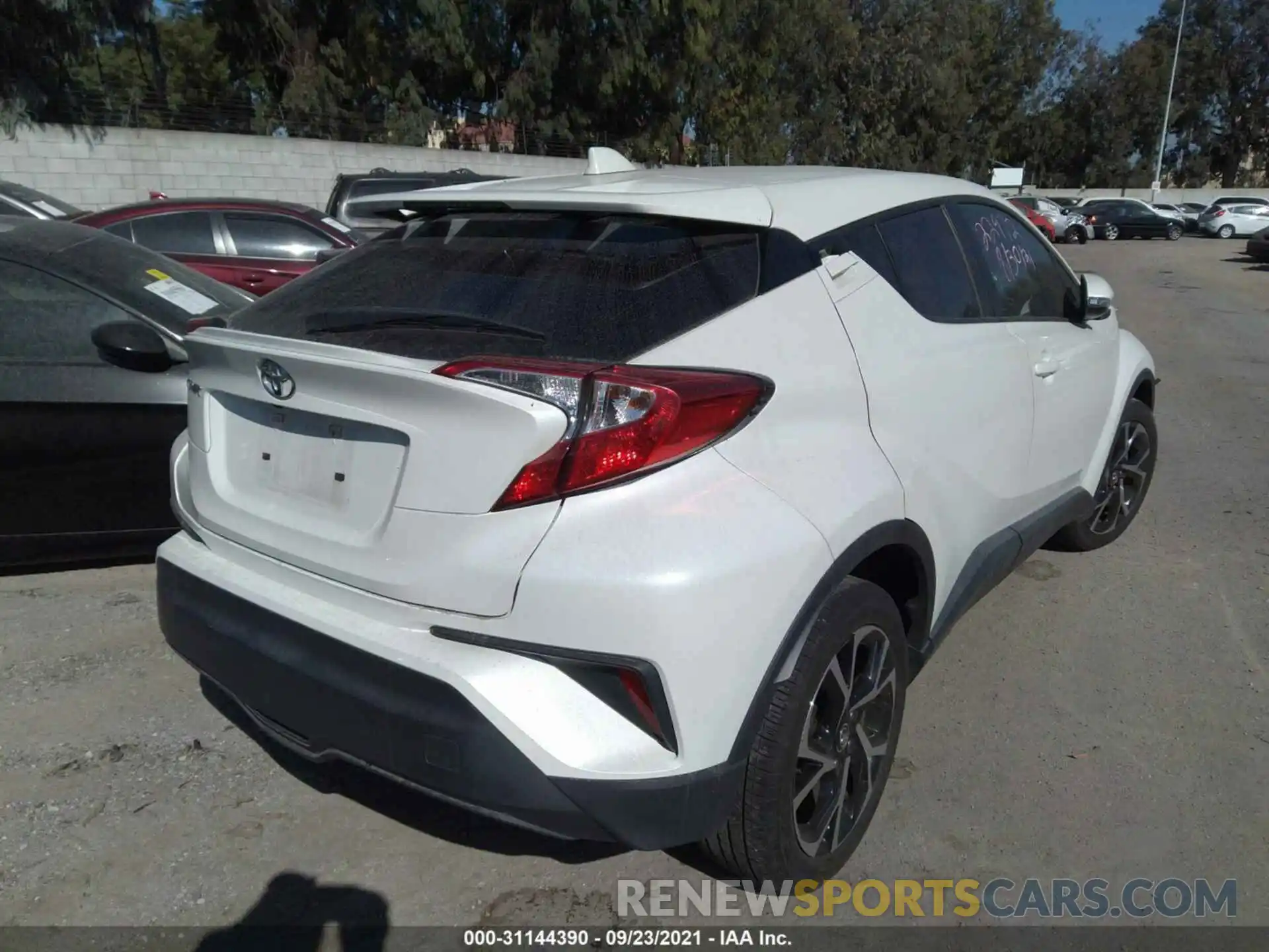 4 Photograph of a damaged car JTNKHMBX9K1040752 TOYOTA C-HR 2019