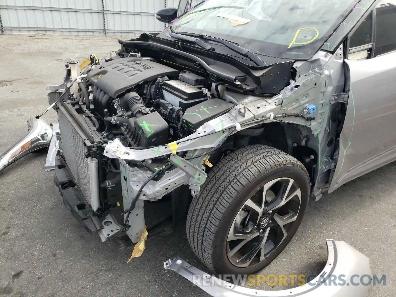 9 Фотография поврежденного автомобиля JTNKHMBX9K1049290 TOYOTA C-HR 2019