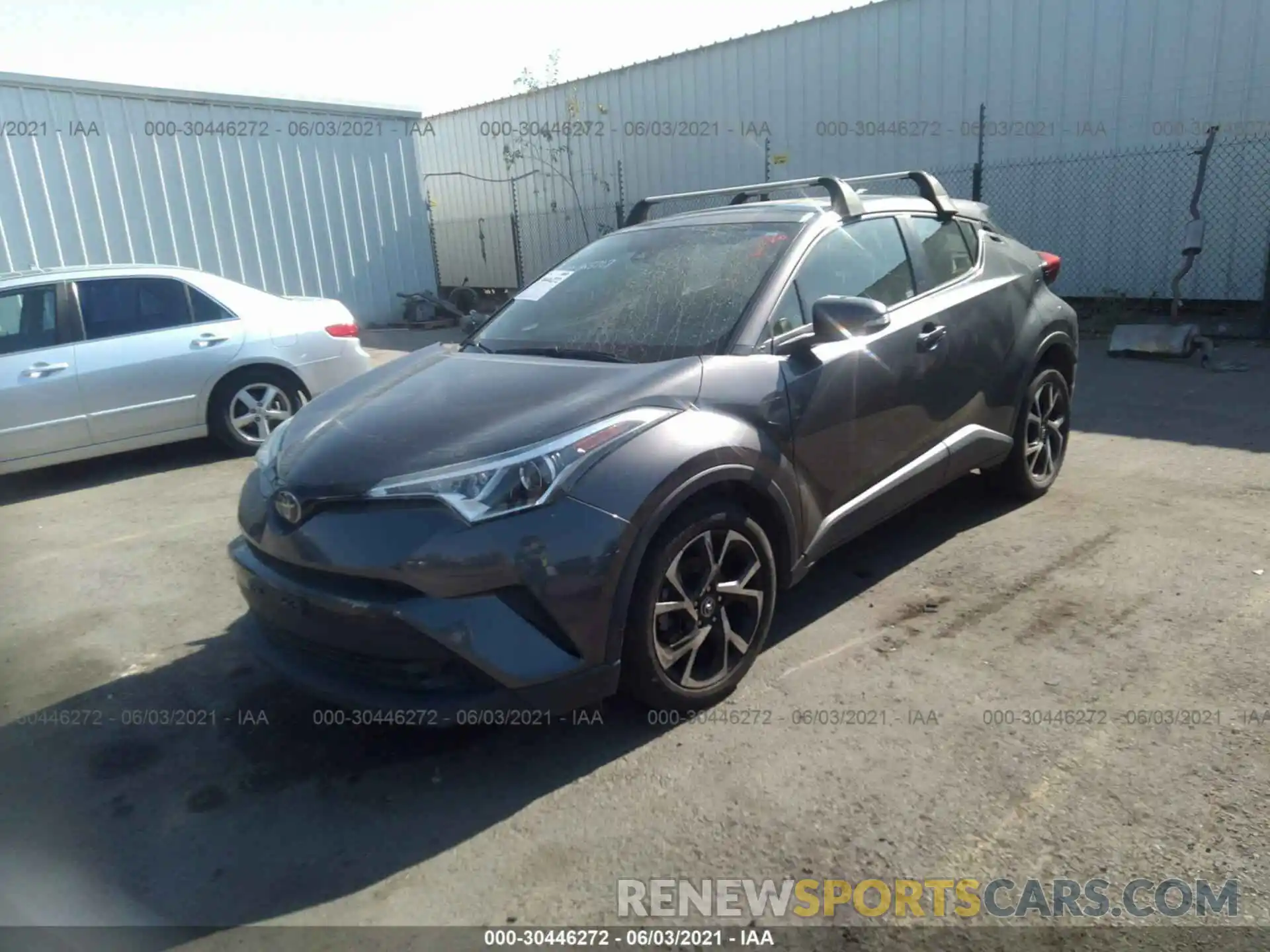 2 Фотография поврежденного автомобиля JTNKHMBX9K1053727 TOYOTA C-HR 2019