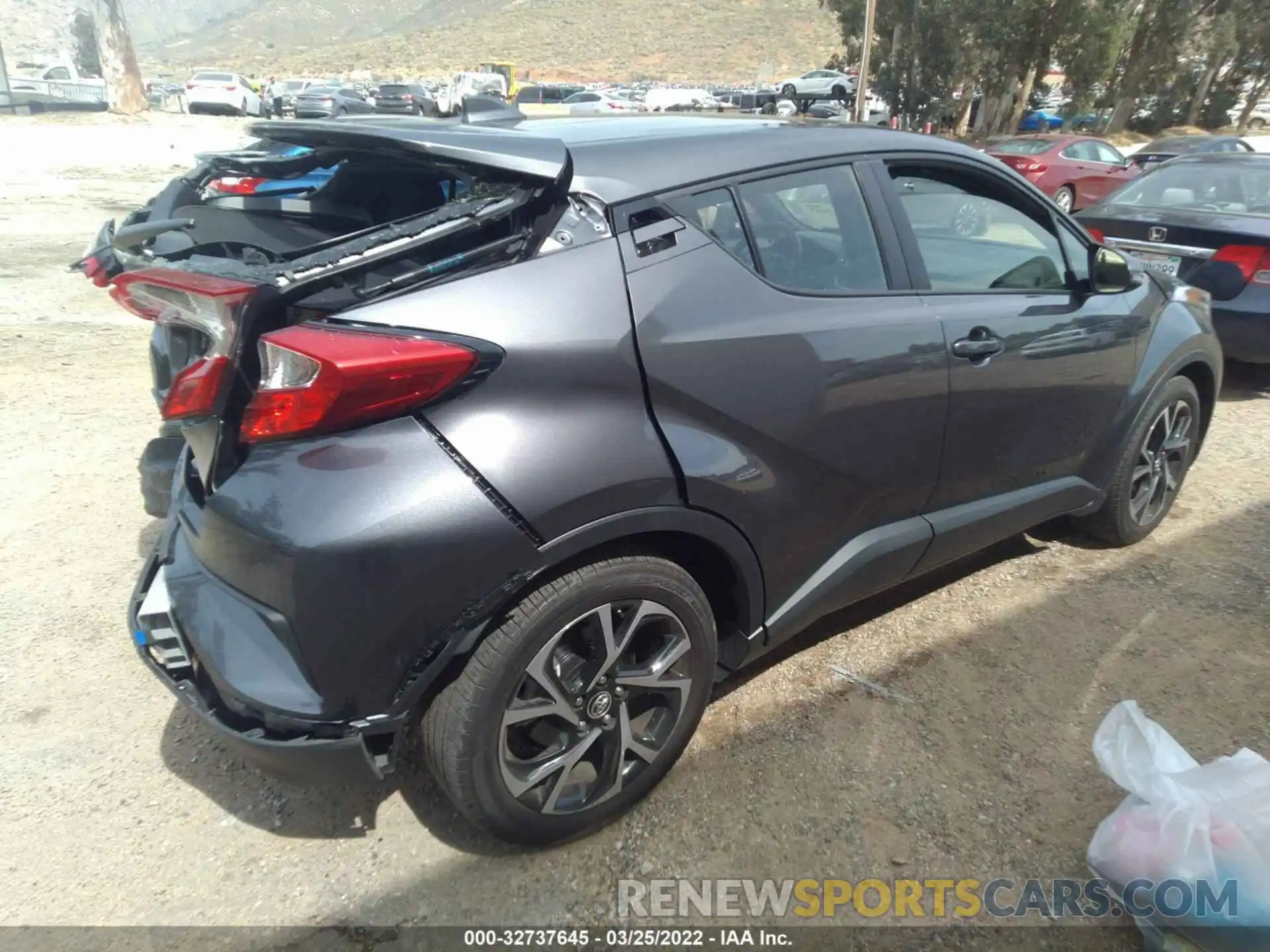 4 Фотография поврежденного автомобиля JTNKHMBX9K1058605 TOYOTA C-HR 2019