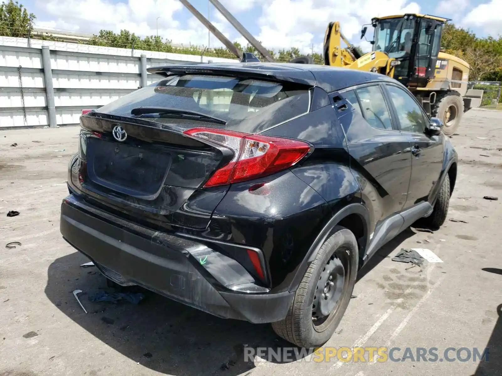 4 Фотография поврежденного автомобиля JTNKHMBX9K1059270 TOYOTA C-HR 2019