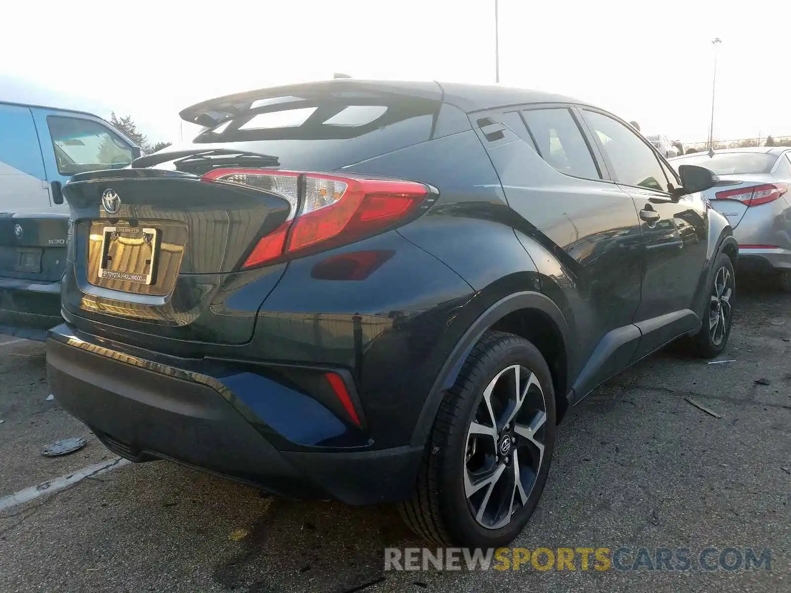 4 Photograph of a damaged car JTNKHMBX9K1060807 TOYOTA C-HR 2019