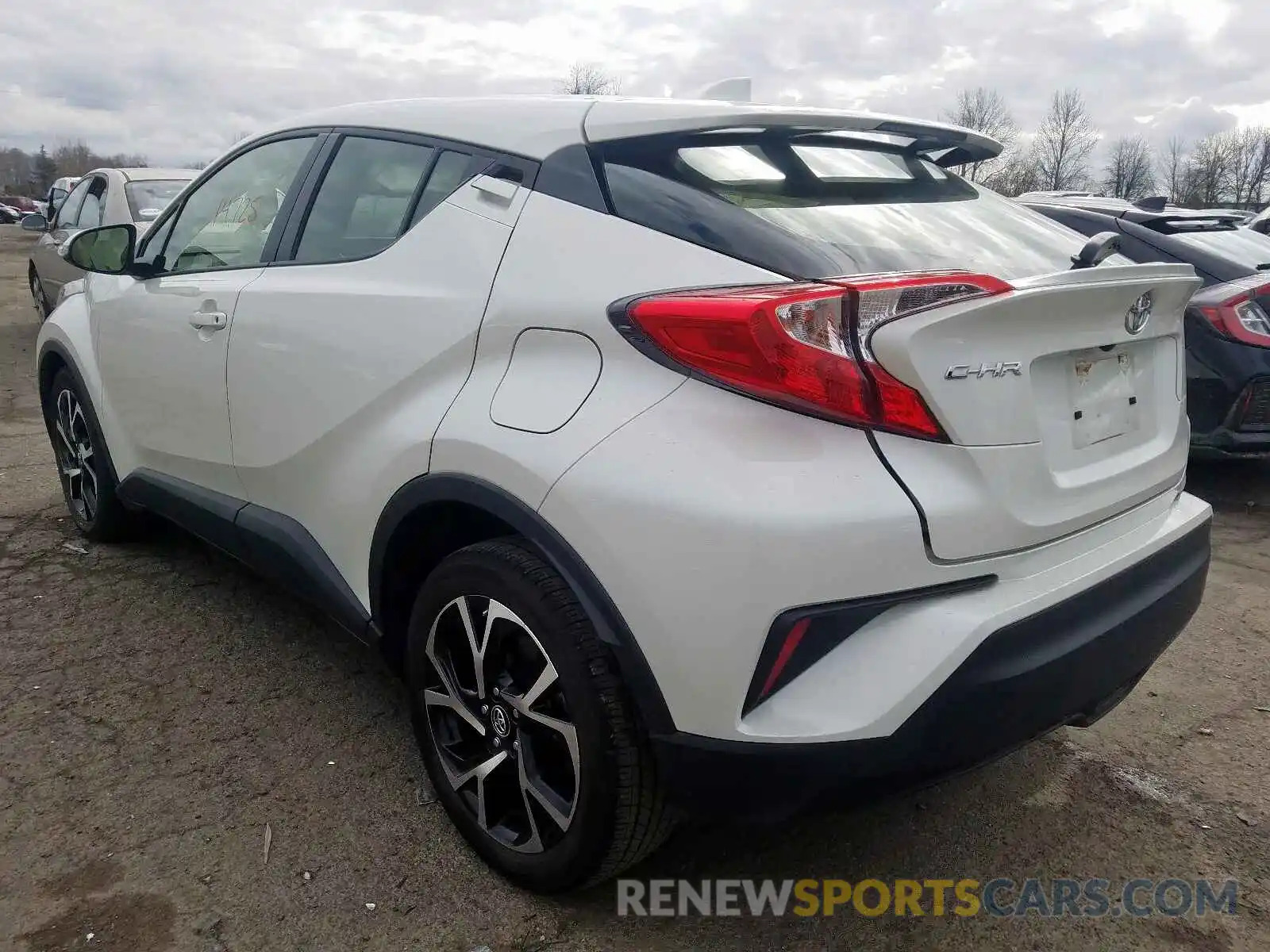 3 Photograph of a damaged car JTNKHMBXXK1013107 TOYOTA C-HR 2019