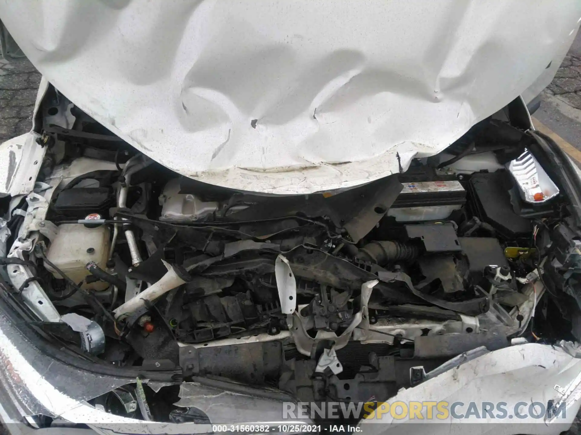 10 Photograph of a damaged car JTNKHMBXXK1015035 TOYOTA C-HR 2019