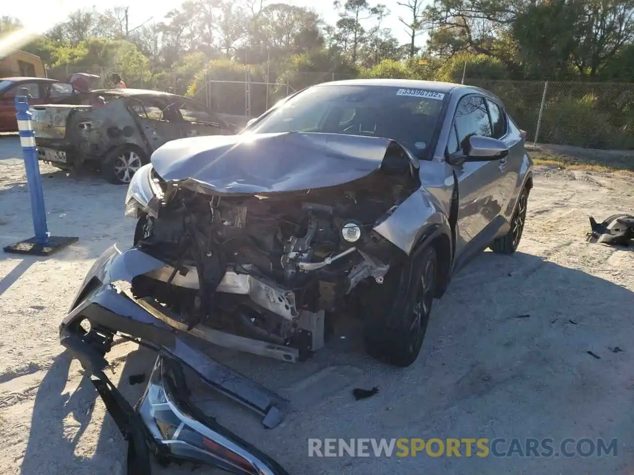 2 Photograph of a damaged car JTNKHMBXXK1015472 TOYOTA C-HR 2019