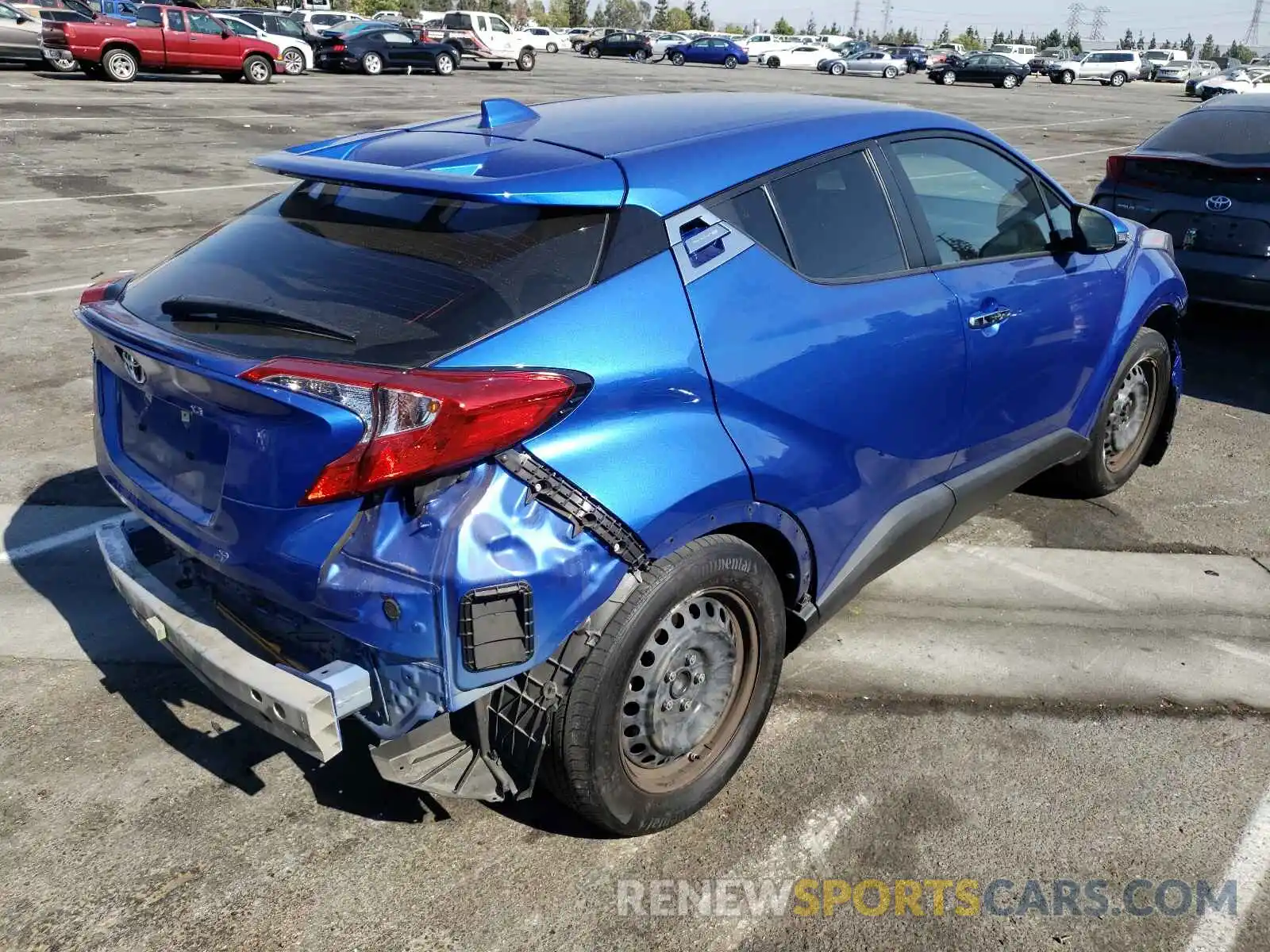 4 Фотография поврежденного автомобиля JTNKHMBXXK1019831 TOYOTA C-HR 2019