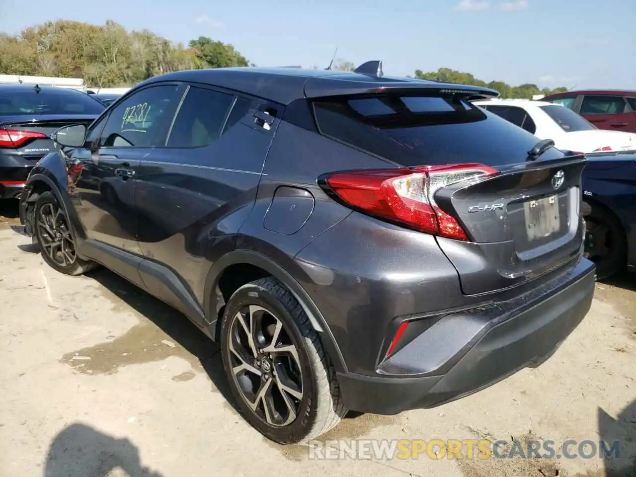 3 Photograph of a damaged car JTNKHMBXXK1021207 TOYOTA C-HR 2019