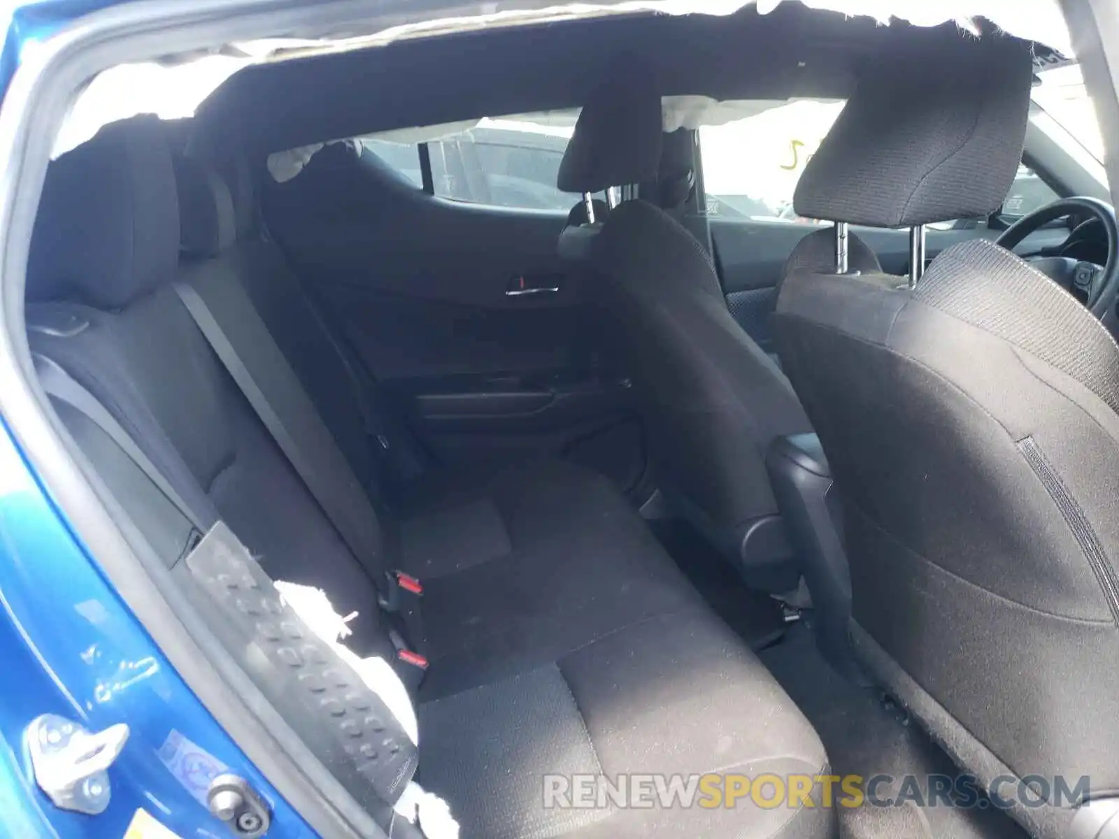 6 Photograph of a damaged car JTNKHMBXXK1022602 TOYOTA C-HR 2019