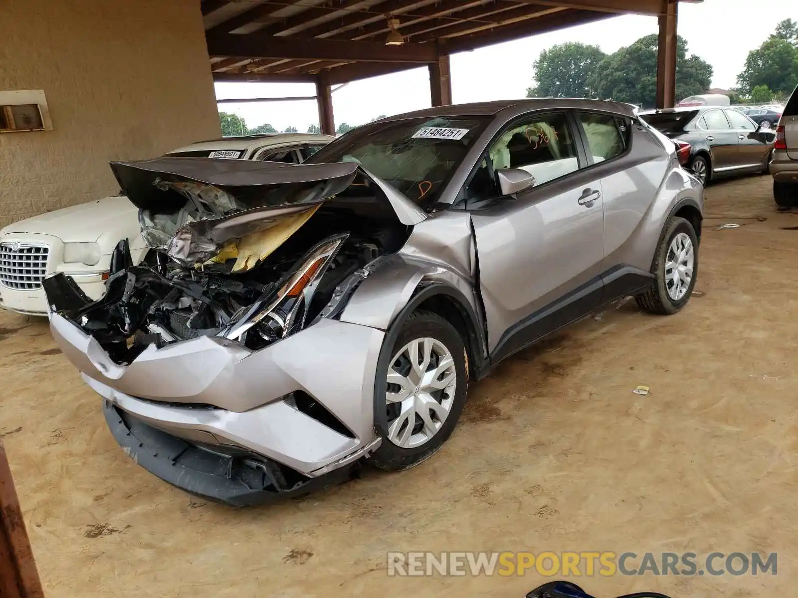 2 Photograph of a damaged car JTNKHMBXXK1023118 TOYOTA C-HR 2019