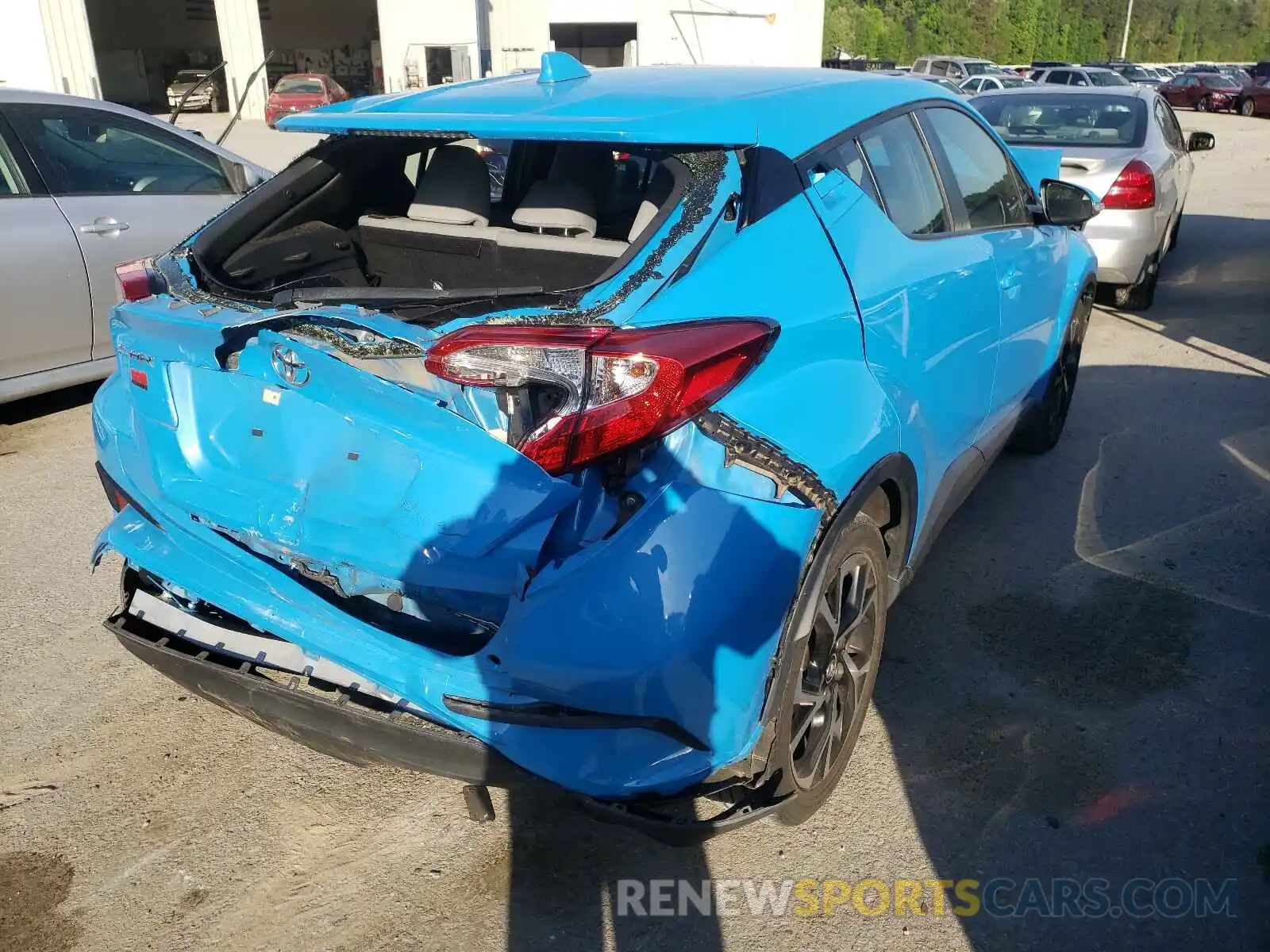 4 Фотография поврежденного автомобиля JTNKHMBXXK1025600 TOYOTA C-HR 2019