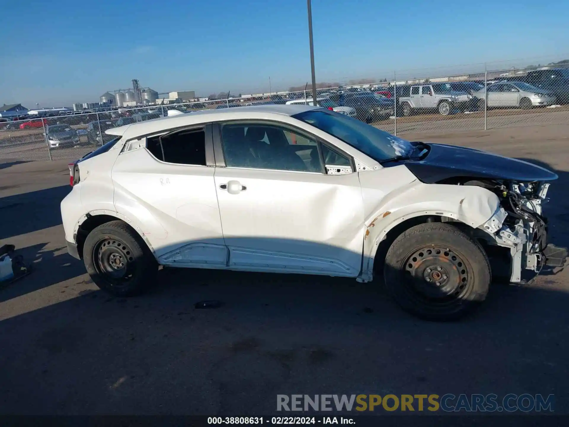 14 Photograph of a damaged car JTNKHMBXXK1027590 TOYOTA C-HR 2019