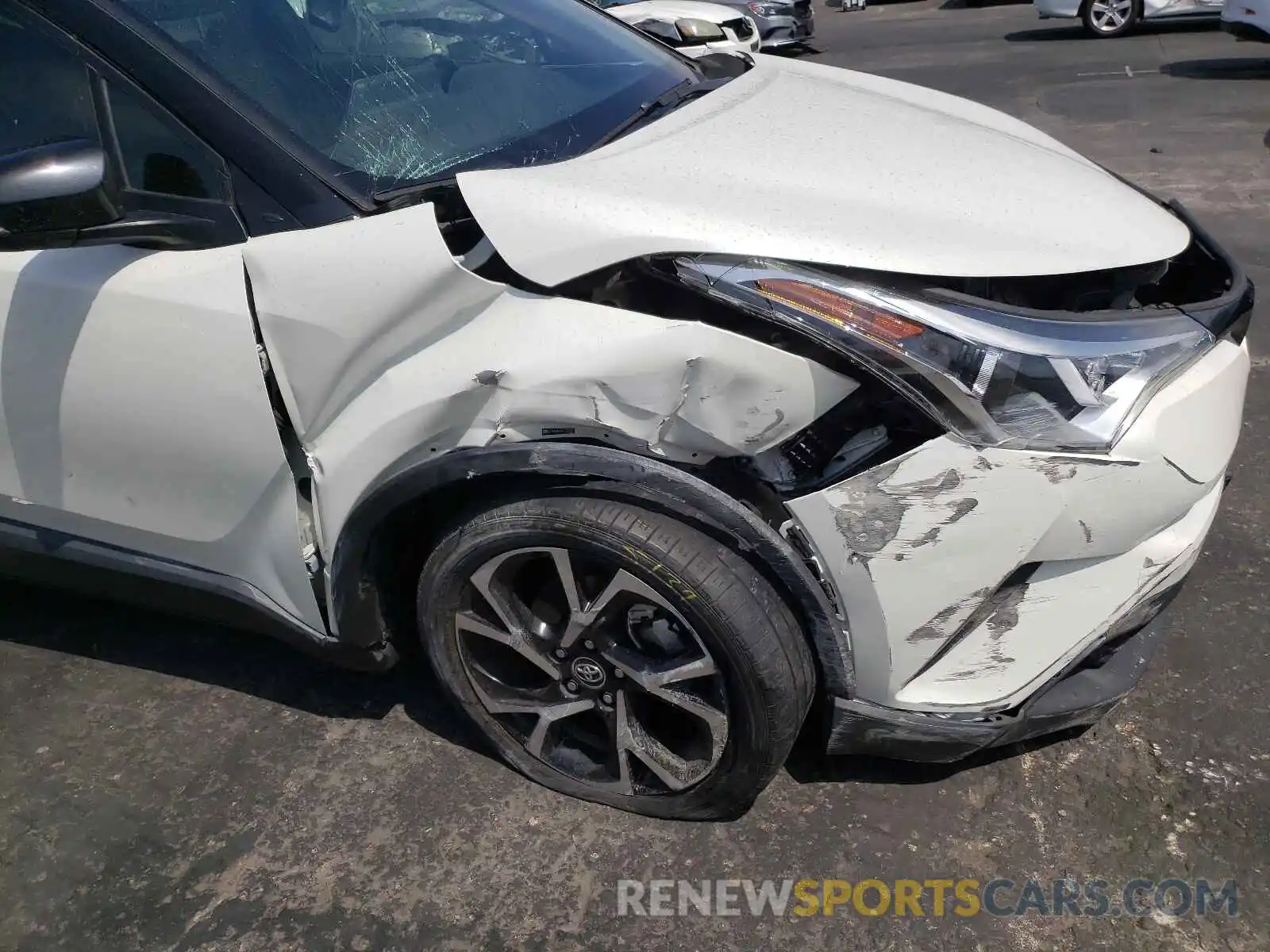 9 Photograph of a damaged car JTNKHMBXXK1030330 TOYOTA C-HR 2019