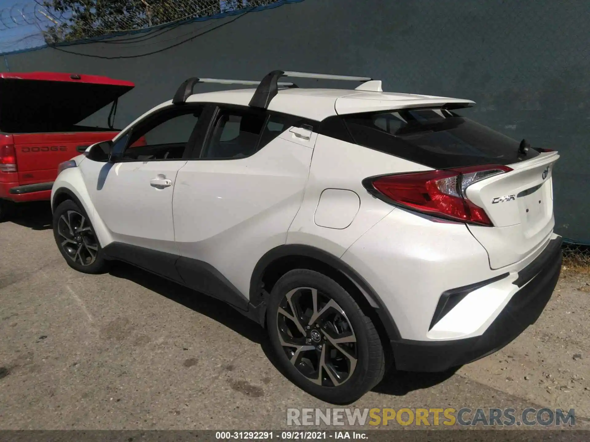 3 Photograph of a damaged car JTNKHMBXXK1035933 TOYOTA C-HR 2019