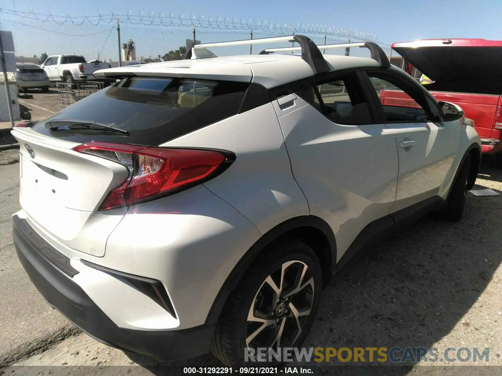 4 Photograph of a damaged car JTNKHMBXXK1035933 TOYOTA C-HR 2019