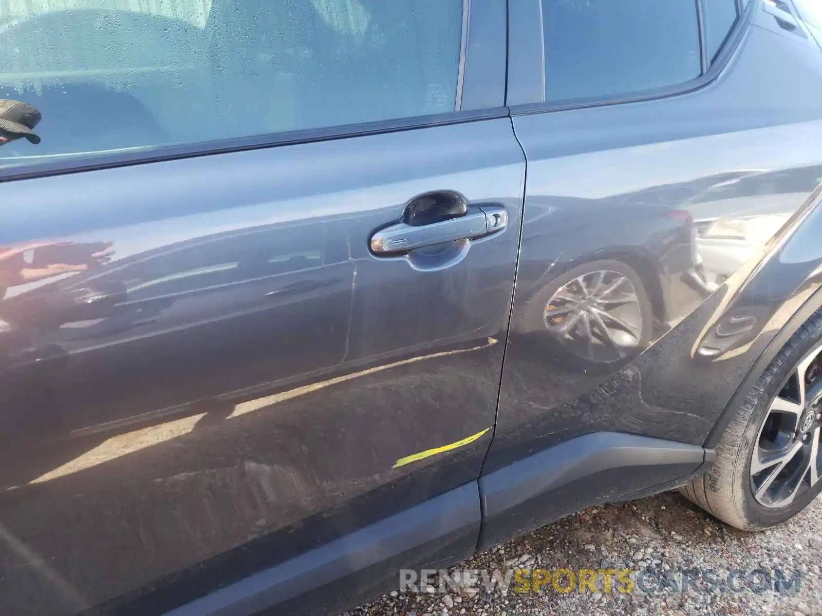 9 Photograph of a damaged car JTNKHMBXXK1038184 TOYOTA C-HR 2019