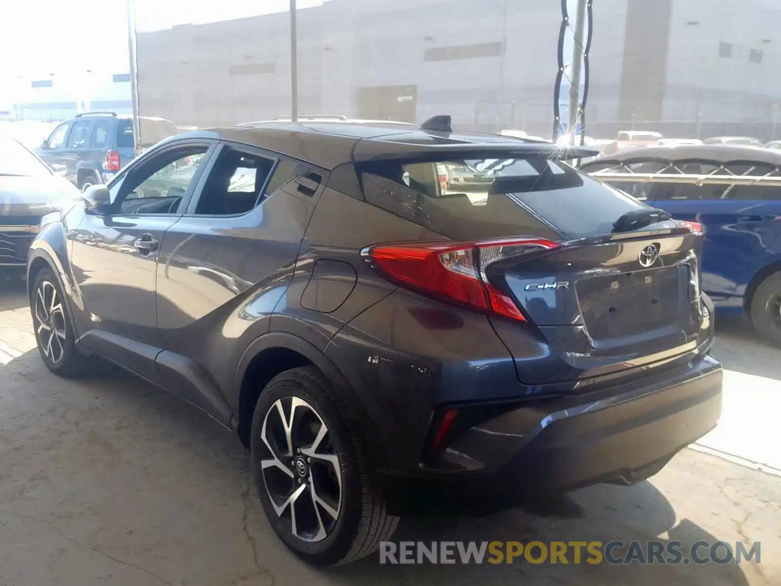 3 Photograph of a damaged car JTNKHMBXXK1041375 TOYOTA C-HR 2019