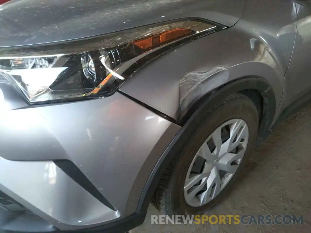 9 Photograph of a damaged car JTNKHMBXXK1042512 TOYOTA C-HR 2019