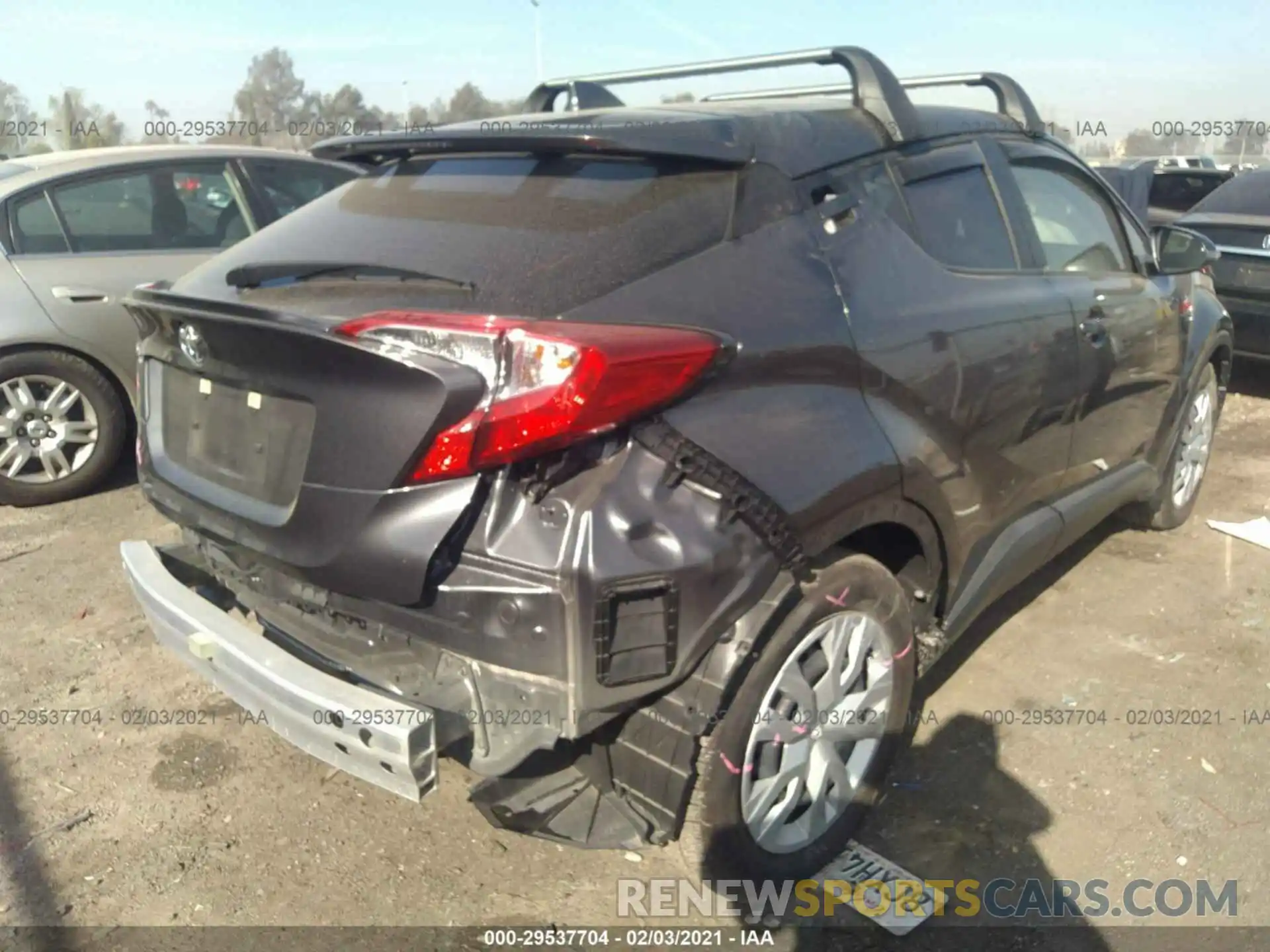 4 Фотография поврежденного автомобиля JTNKHMBXXK1043692 TOYOTA C-HR 2019