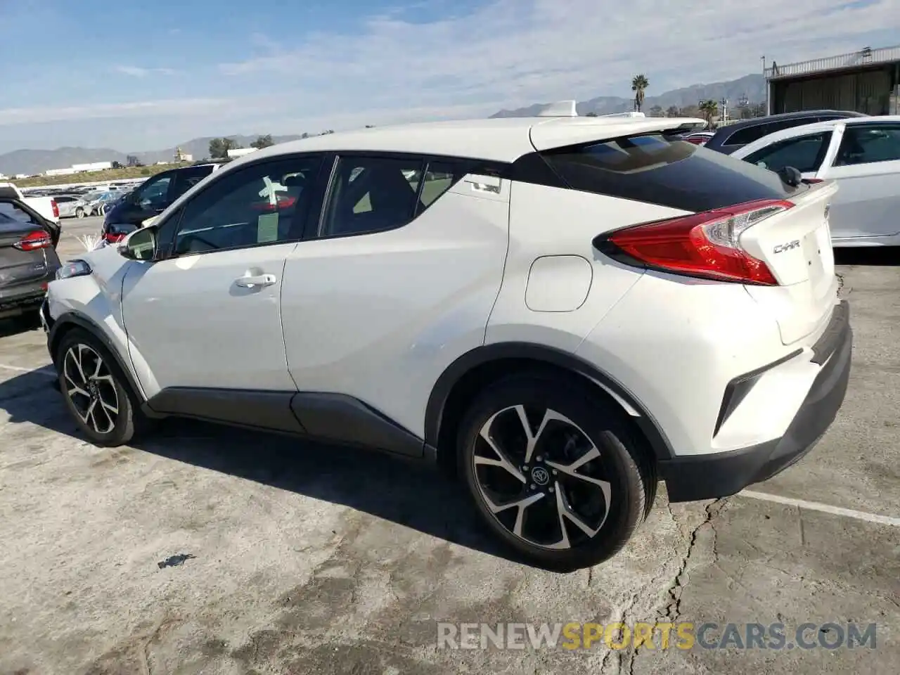 2 Photograph of a damaged car JTNKHMBXXK1044891 TOYOTA C-HR 2019