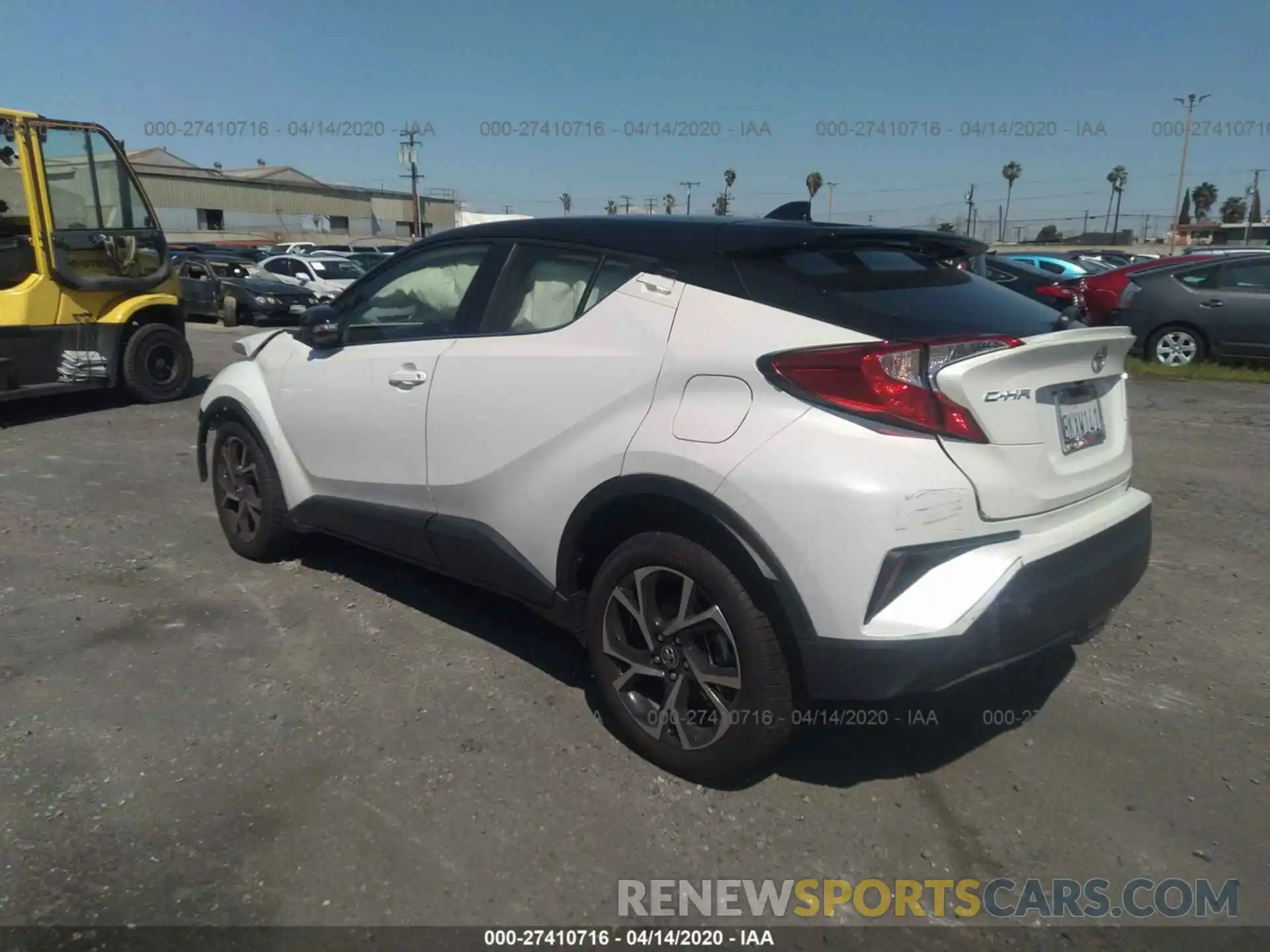 3 Photograph of a damaged car JTNKHMBXXK1049704 TOYOTA C-HR 2019