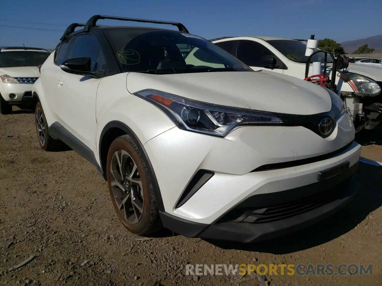 1 Фотография поврежденного автомобиля JTNKHMBXXK1053607 TOYOTA C-HR 2019