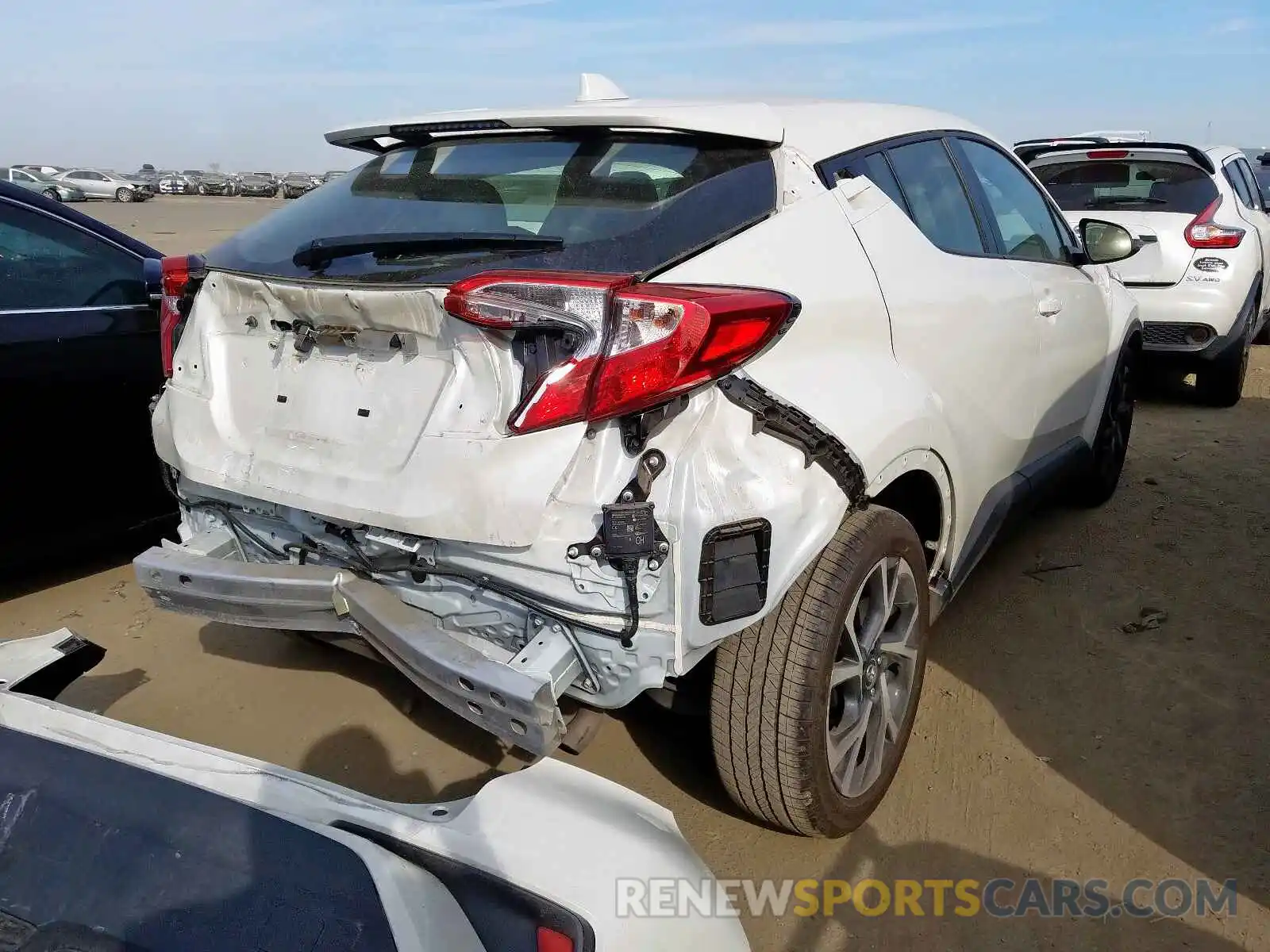 4 Photograph of a damaged car JTNKHMBXXK1055552 TOYOTA C-HR 2019