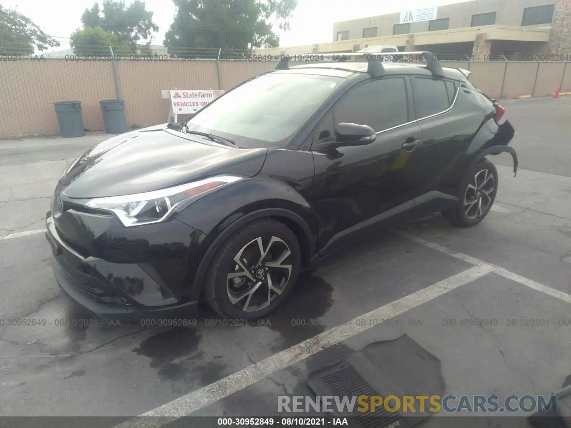 2 Photograph of a damaged car JTNKHMBXXK1057267 TOYOTA C-HR 2019