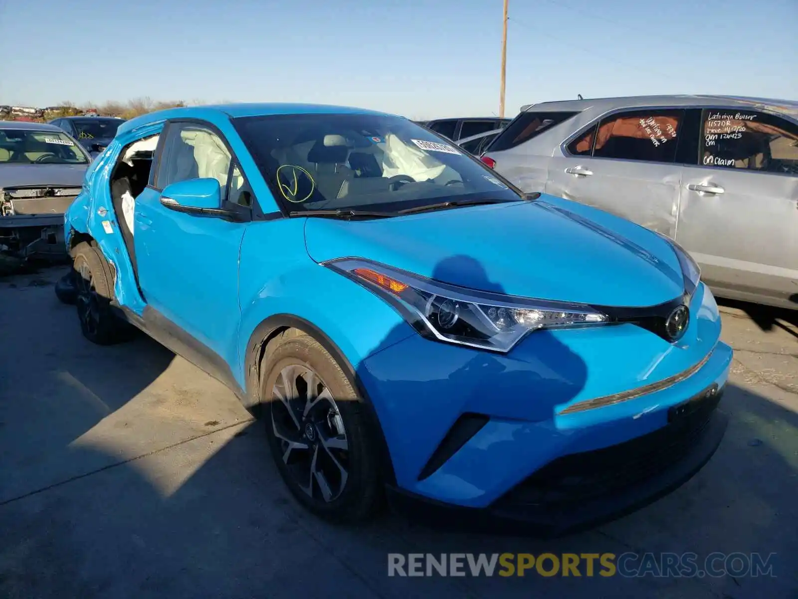 1 Photograph of a damaged car JTNKHMBXXK1061271 TOYOTA C-HR 2019