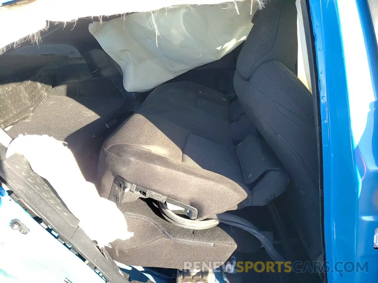 6 Photograph of a damaged car JTNKHMBXXK1061271 TOYOTA C-HR 2019