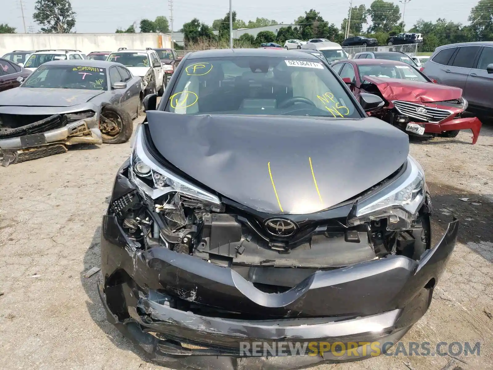 9 Photograph of a damaged car JTNKHMBXXK1061576 TOYOTA C-HR 2019