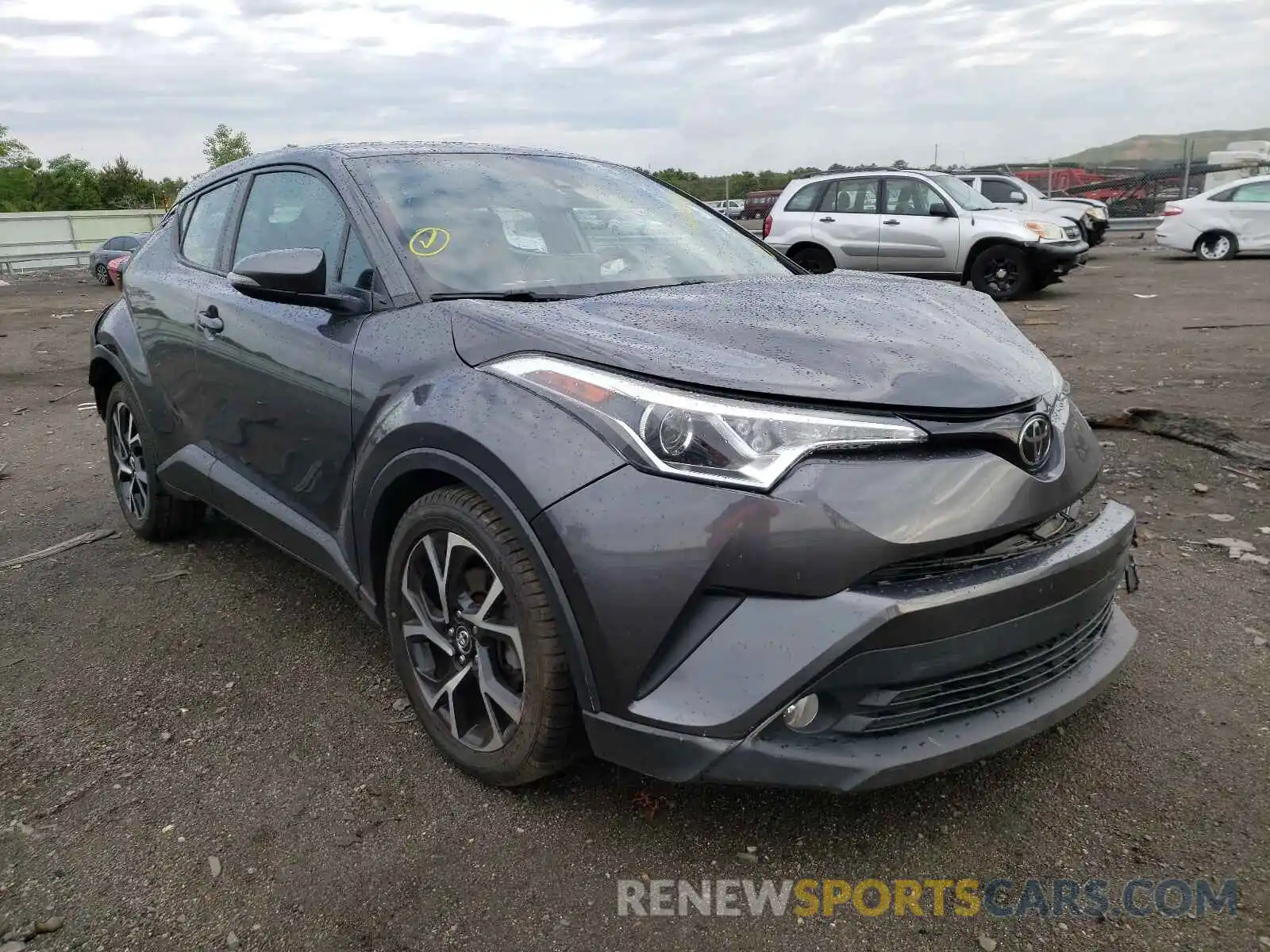 1 Фотография поврежденного автомобиля NMTKHMBX0KR068641 TOYOTA C-HR 2019