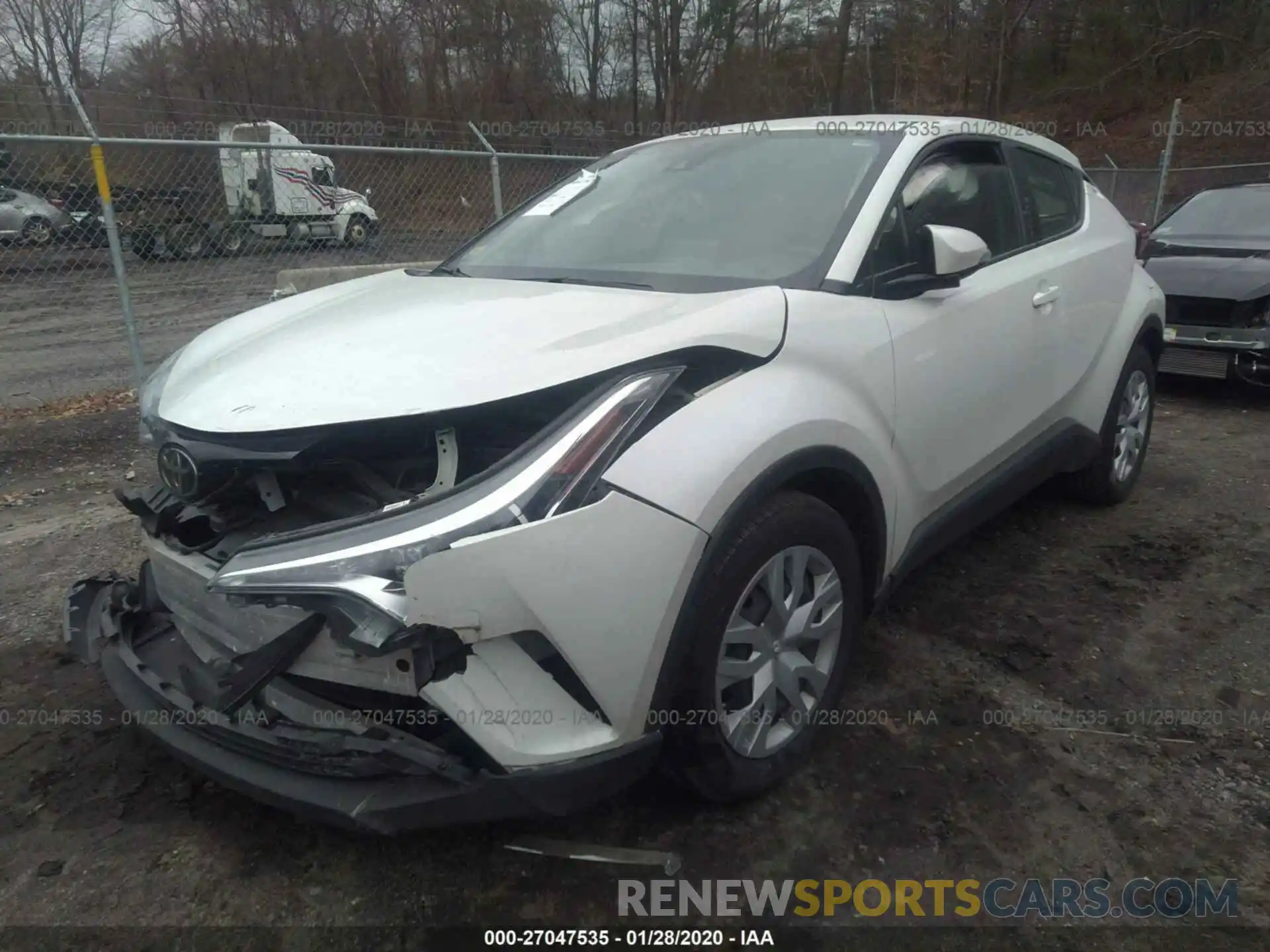 2 Фотография поврежденного автомобиля NMTKHMBX0KR074164 TOYOTA C-HR 2019