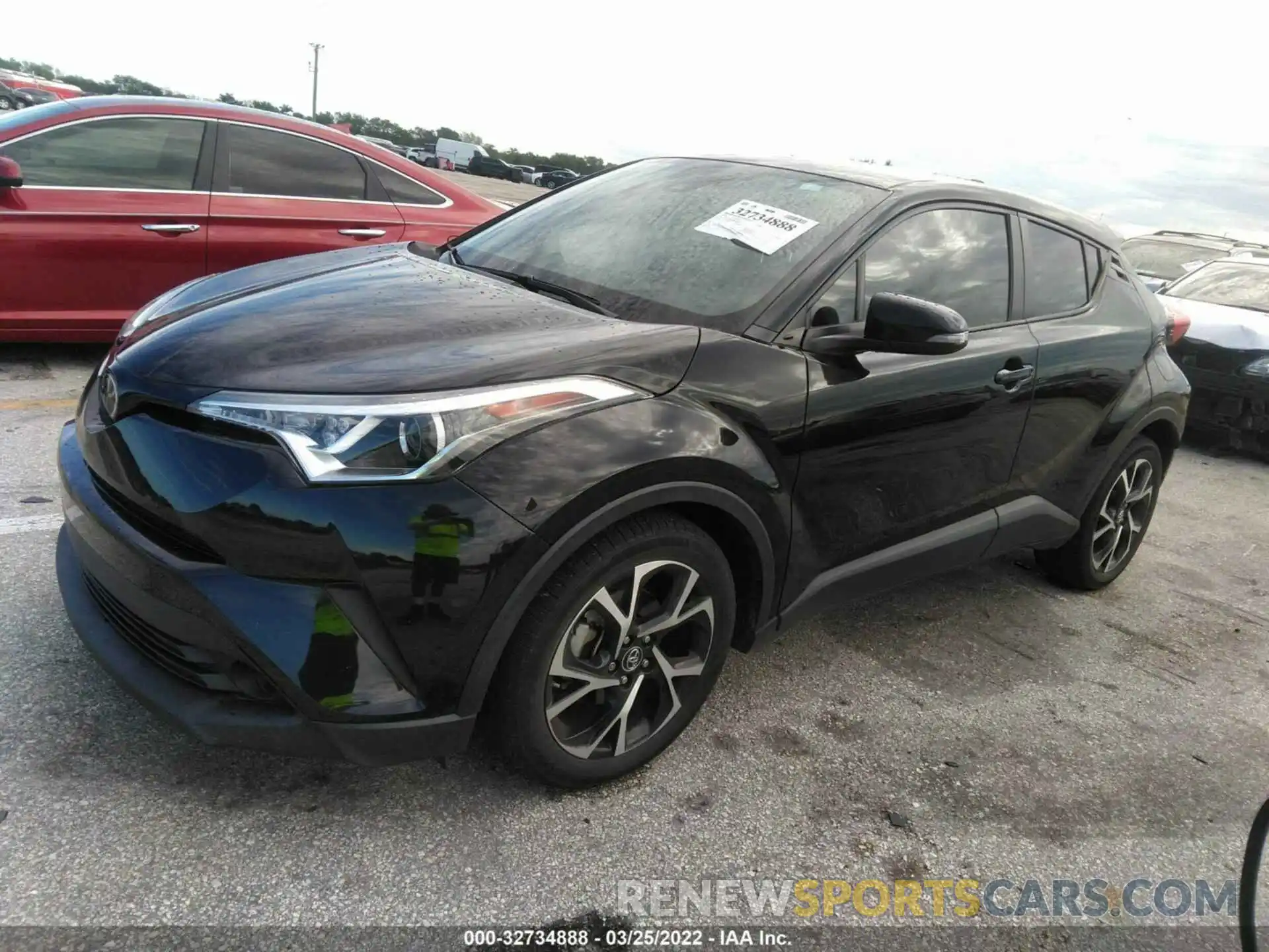 2 Фотография поврежденного автомобиля NMTKHMBX0KR076044 TOYOTA C-HR 2019