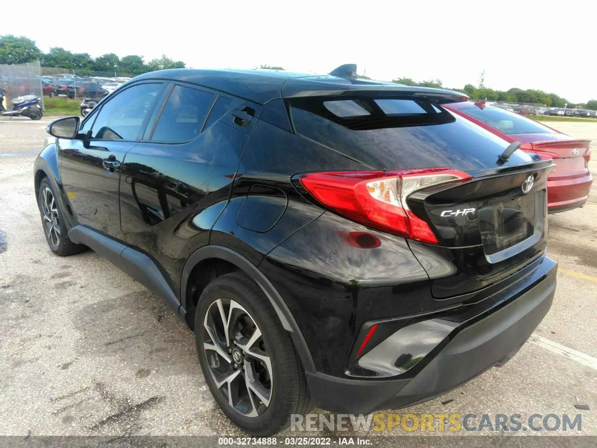 3 Photograph of a damaged car NMTKHMBX0KR076044 TOYOTA C-HR 2019