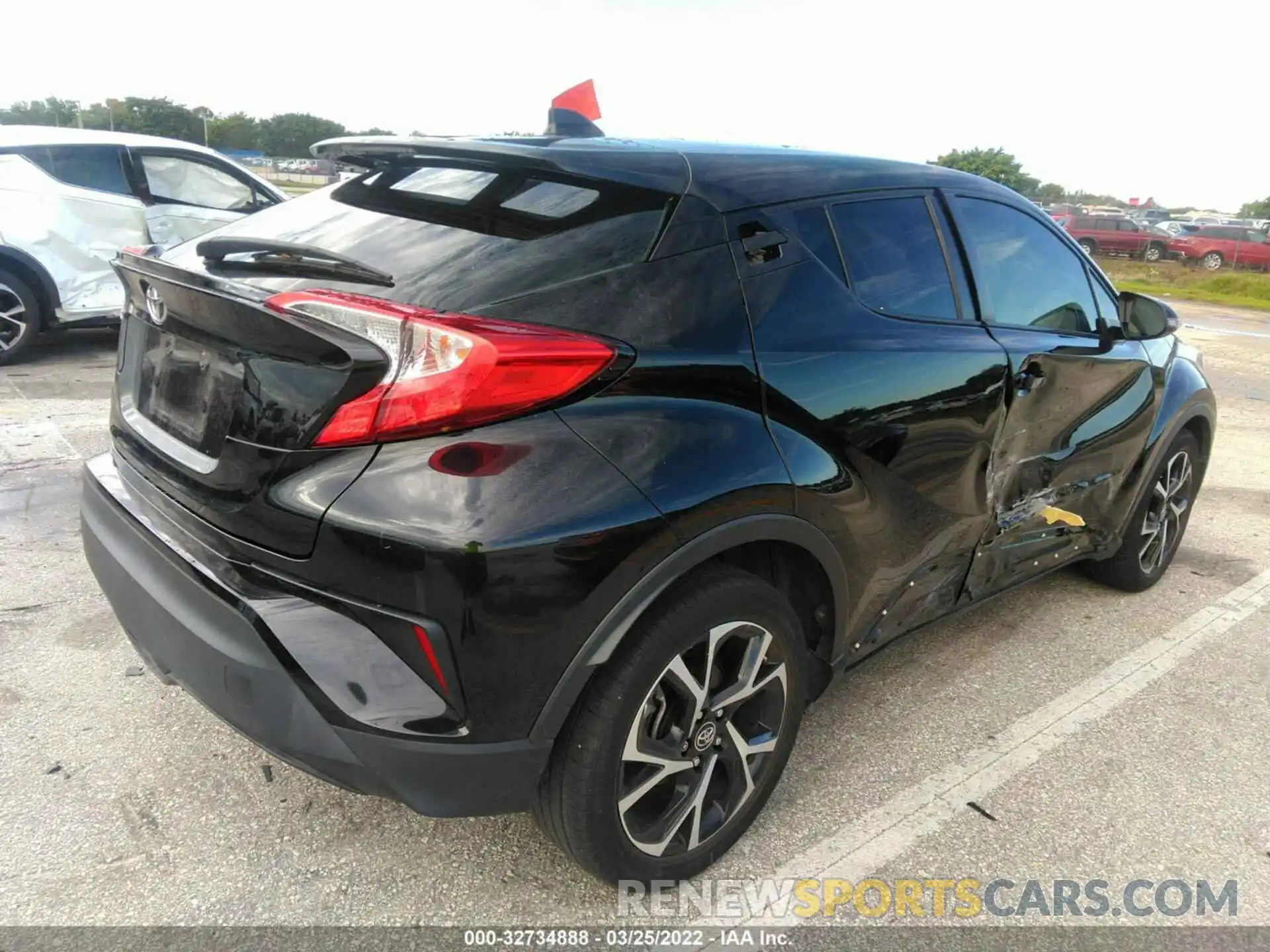 4 Photograph of a damaged car NMTKHMBX0KR076044 TOYOTA C-HR 2019